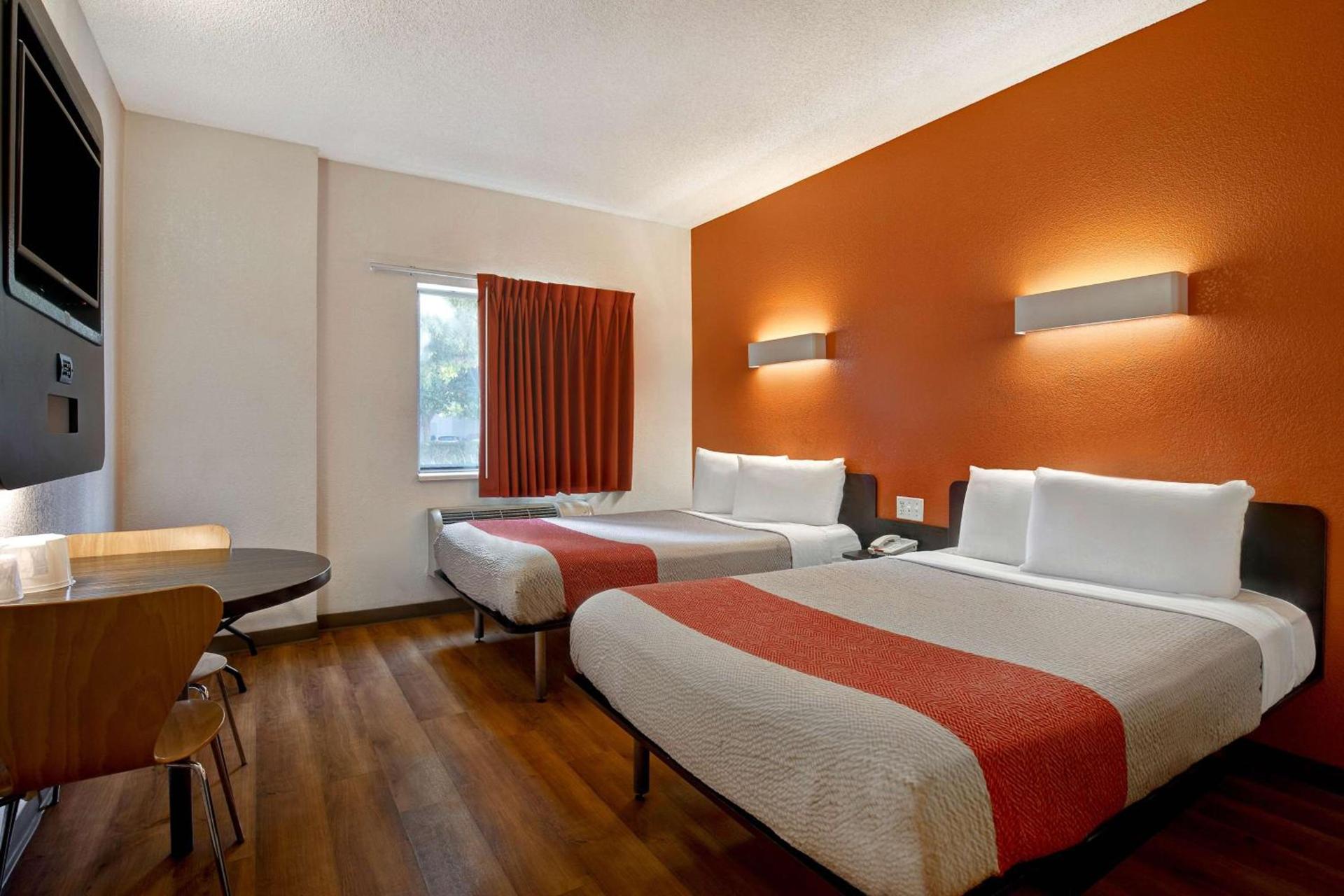 Motel 6-Gilroy, CA photo 15
