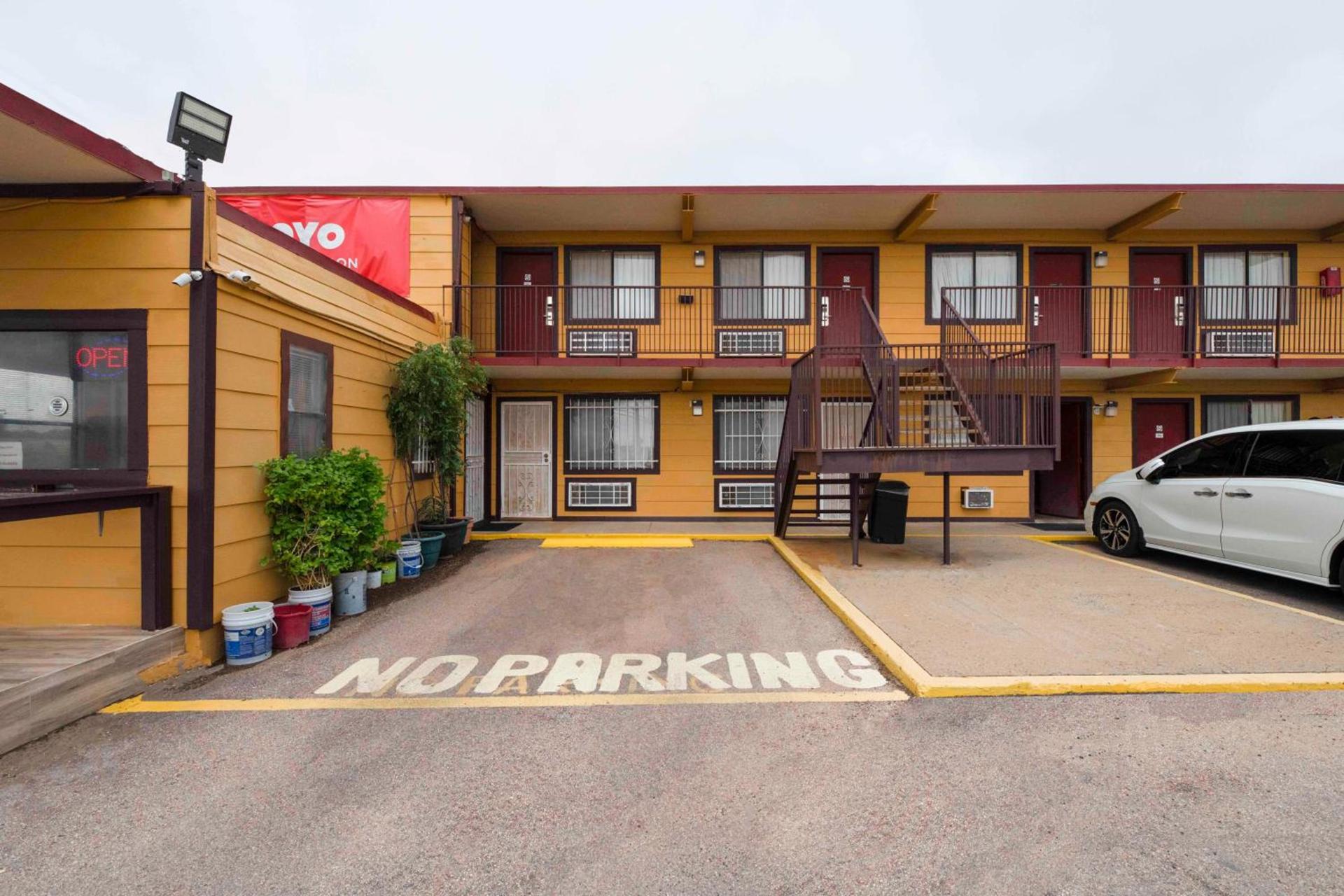 Oyo Hotel Odessa TX, East Business 20 photo 4