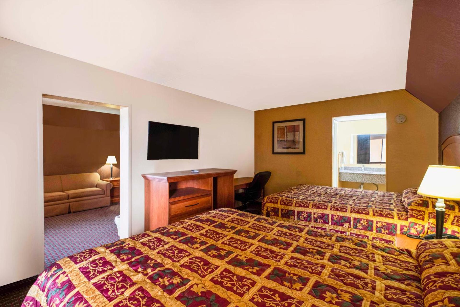 Oyo Hotel Odessa TX, East Business 20 photo 28