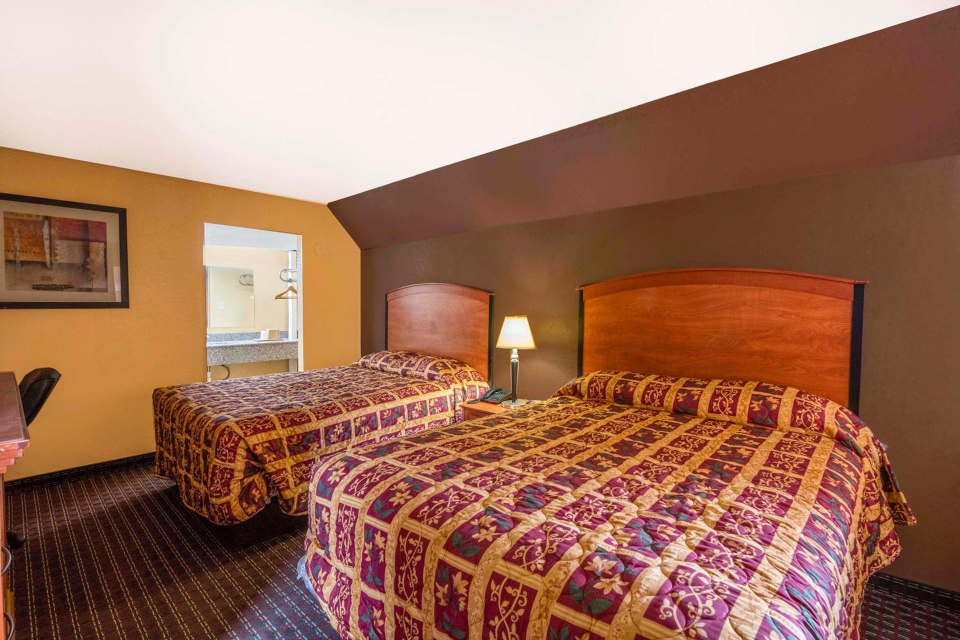 Oyo Hotel Odessa TX, East Business 20 photo 32