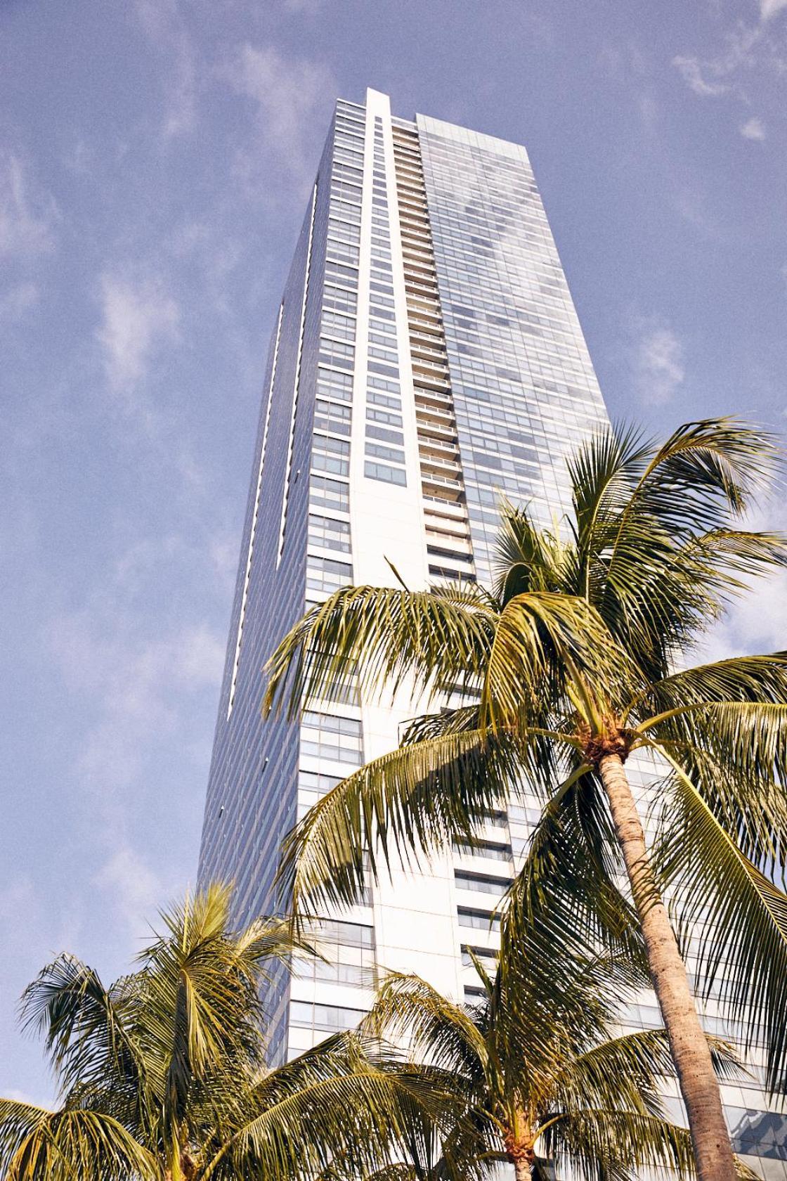 Four Seasons Hotel Miami photo 1