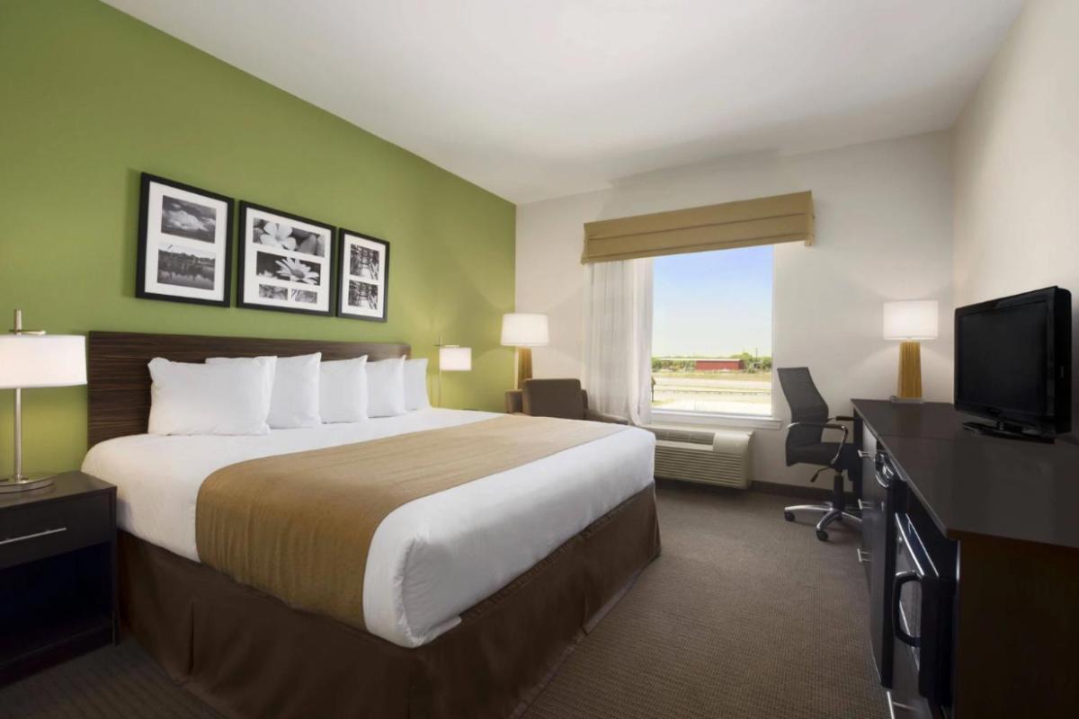PetroStay Inn & Suites Cotulla photo 18