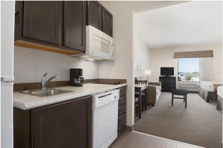 PetroStay Inn & Suites Cotulla photo 3
