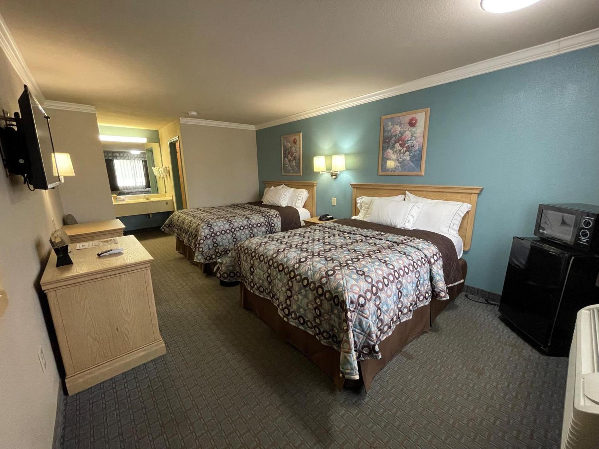 Americas Best Value Inn Hobby Airport photo 15