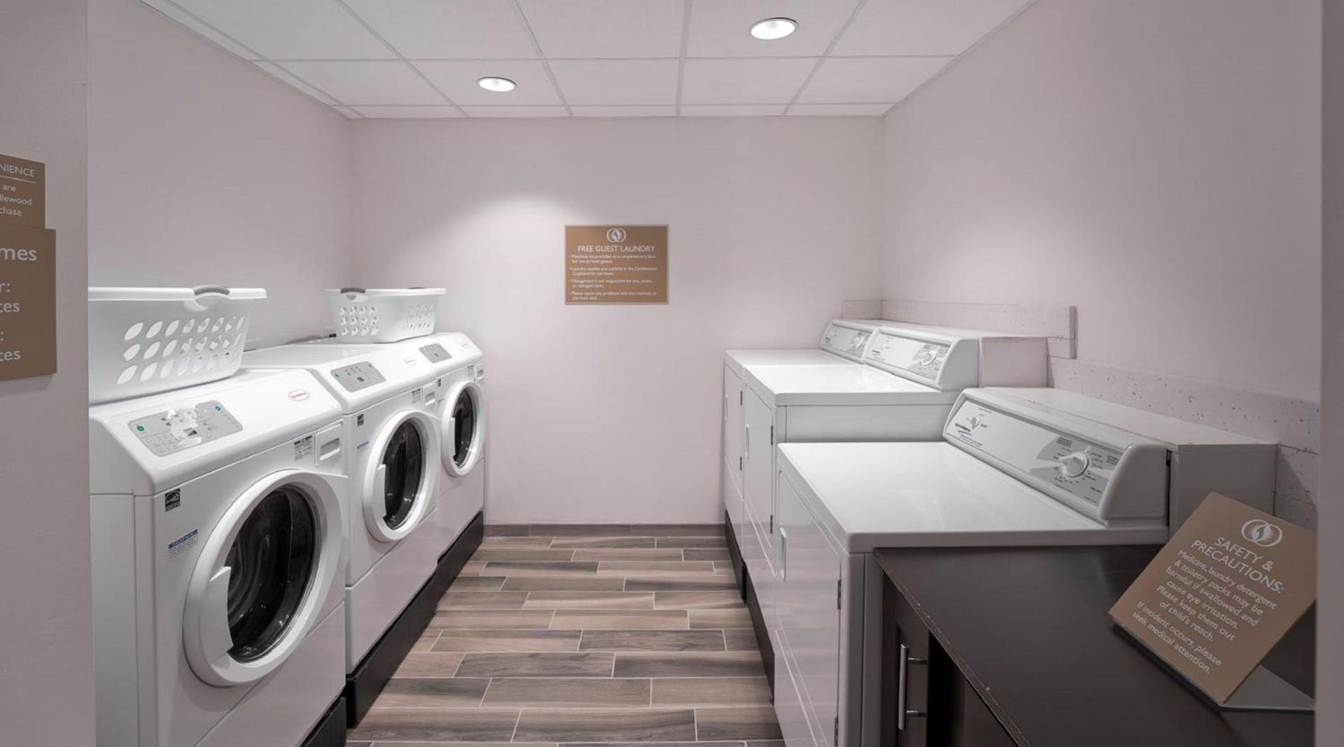 Candlewood Suites Baltimore - Inner Harbor by IHG photo 9