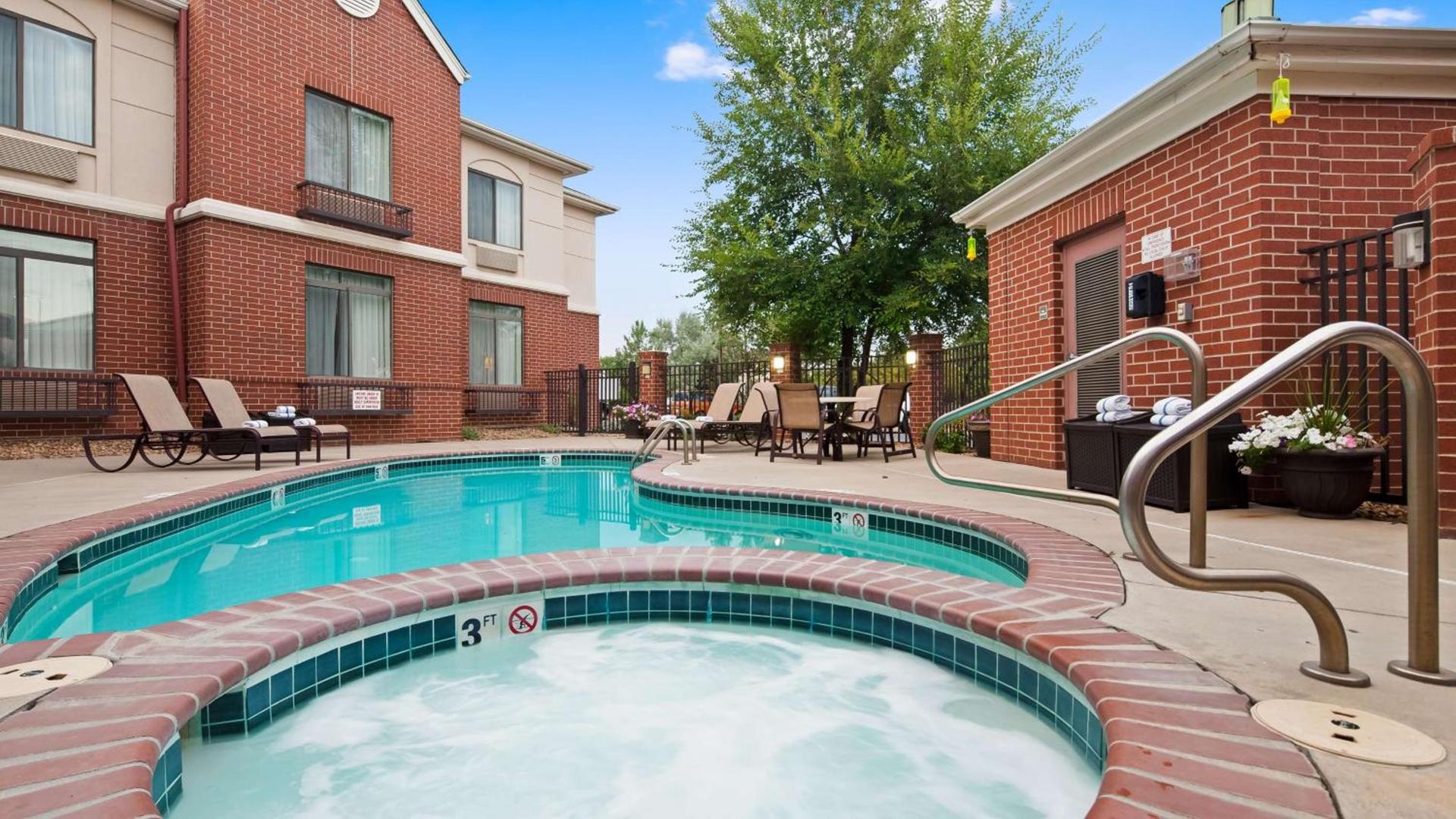 Best Western Plus Boulder Louisville photo 6