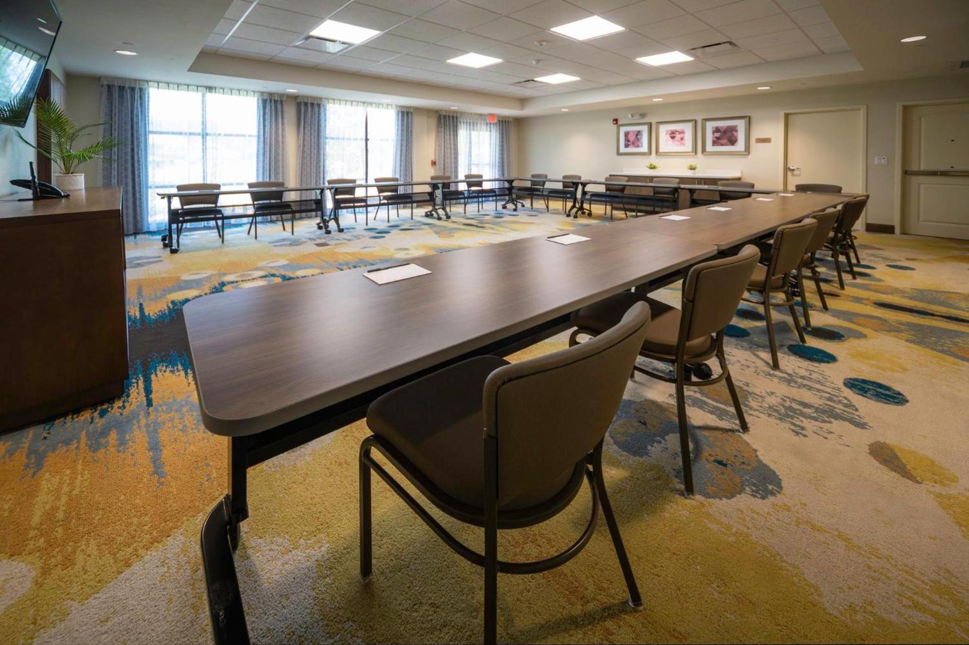 Staybridge Suites - Summerville by IHG photo 43