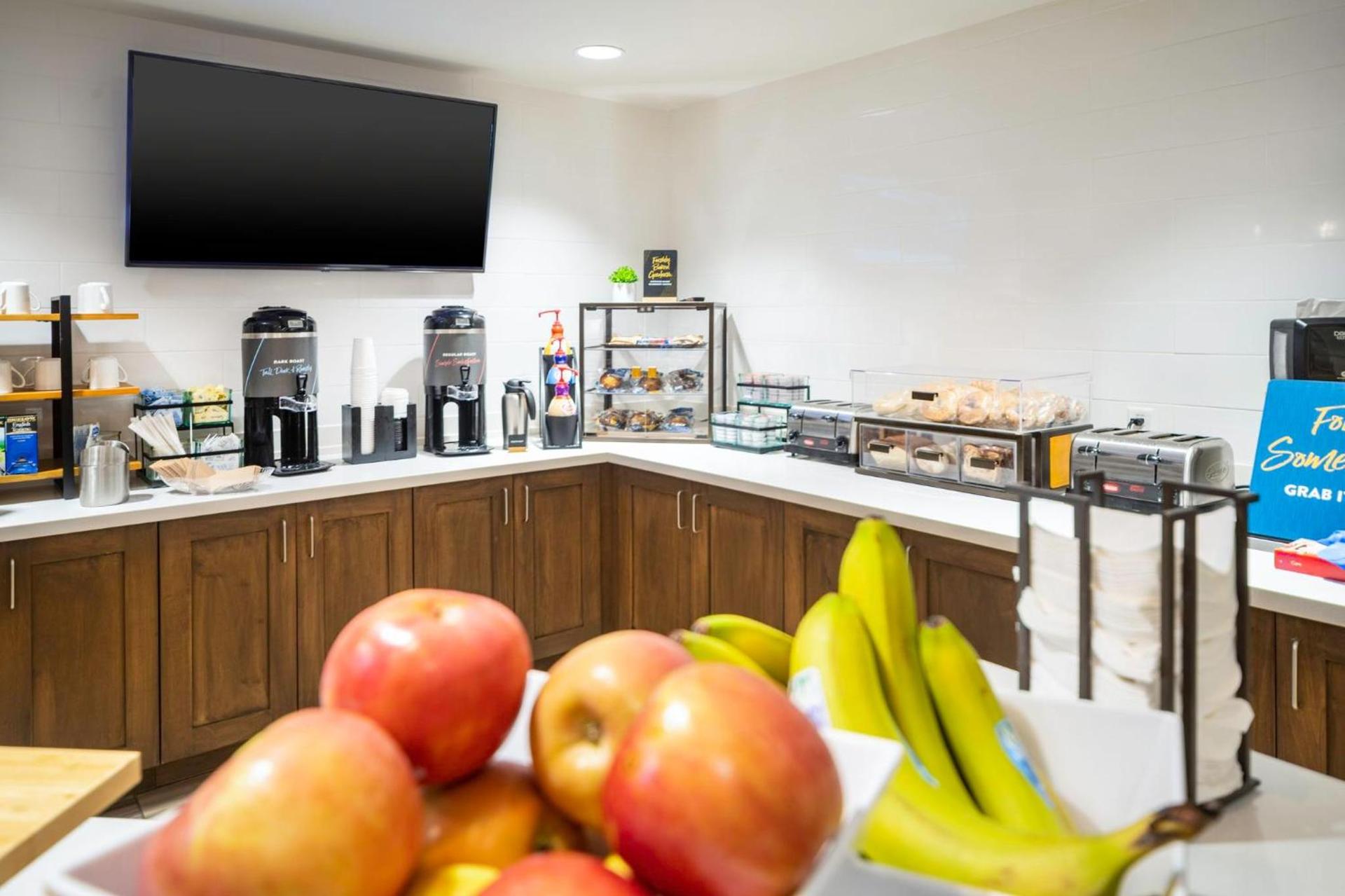 Staybridge Suites - Summerville by IHG photo 64