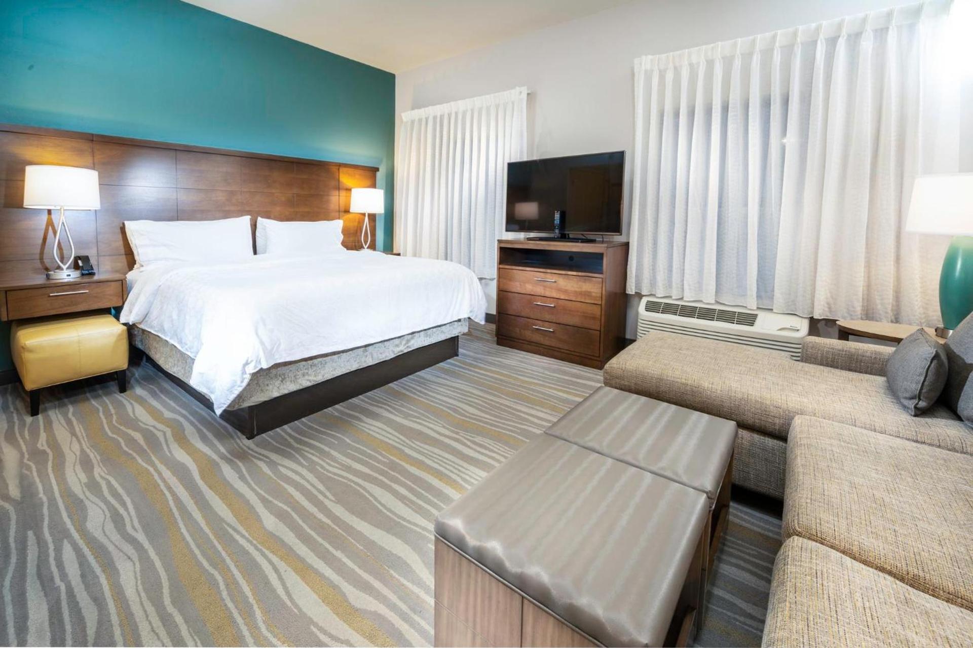 Staybridge Suites - Summerville by IHG photo 79