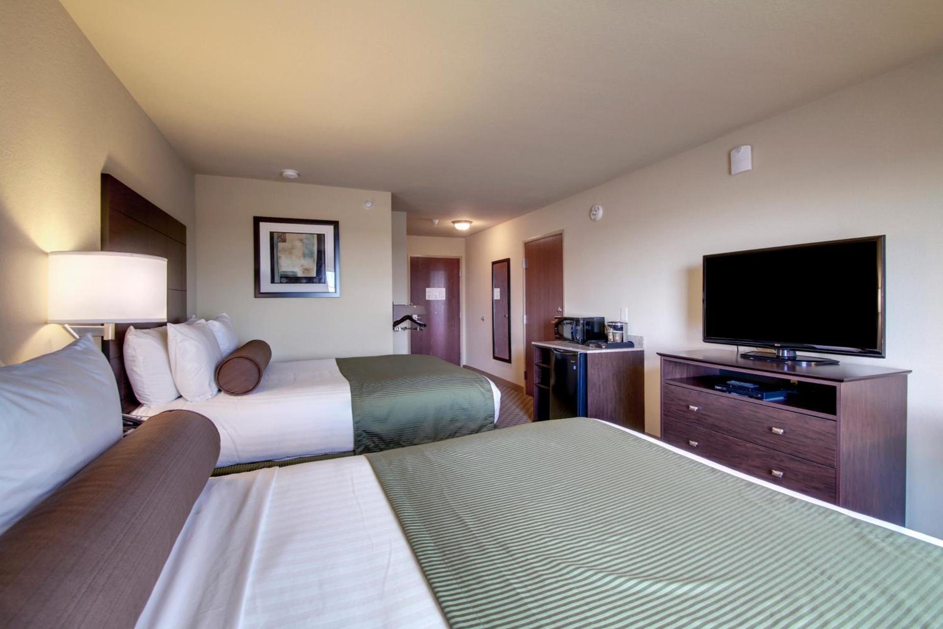 Cobblestone Inn & Suites - Avoca photo 11