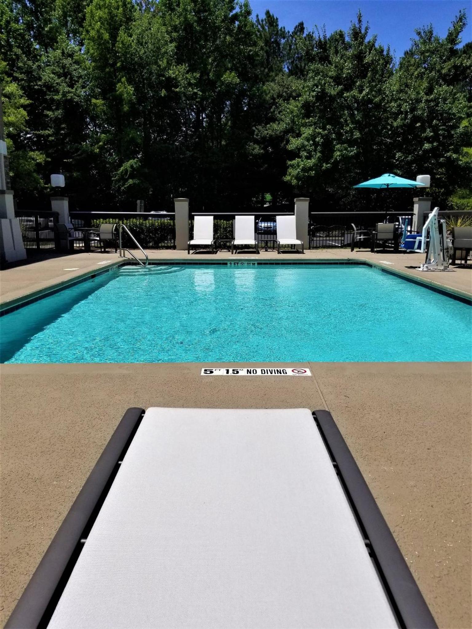 Holiday Inn Express Apex - Raleigh by IHG photo 27