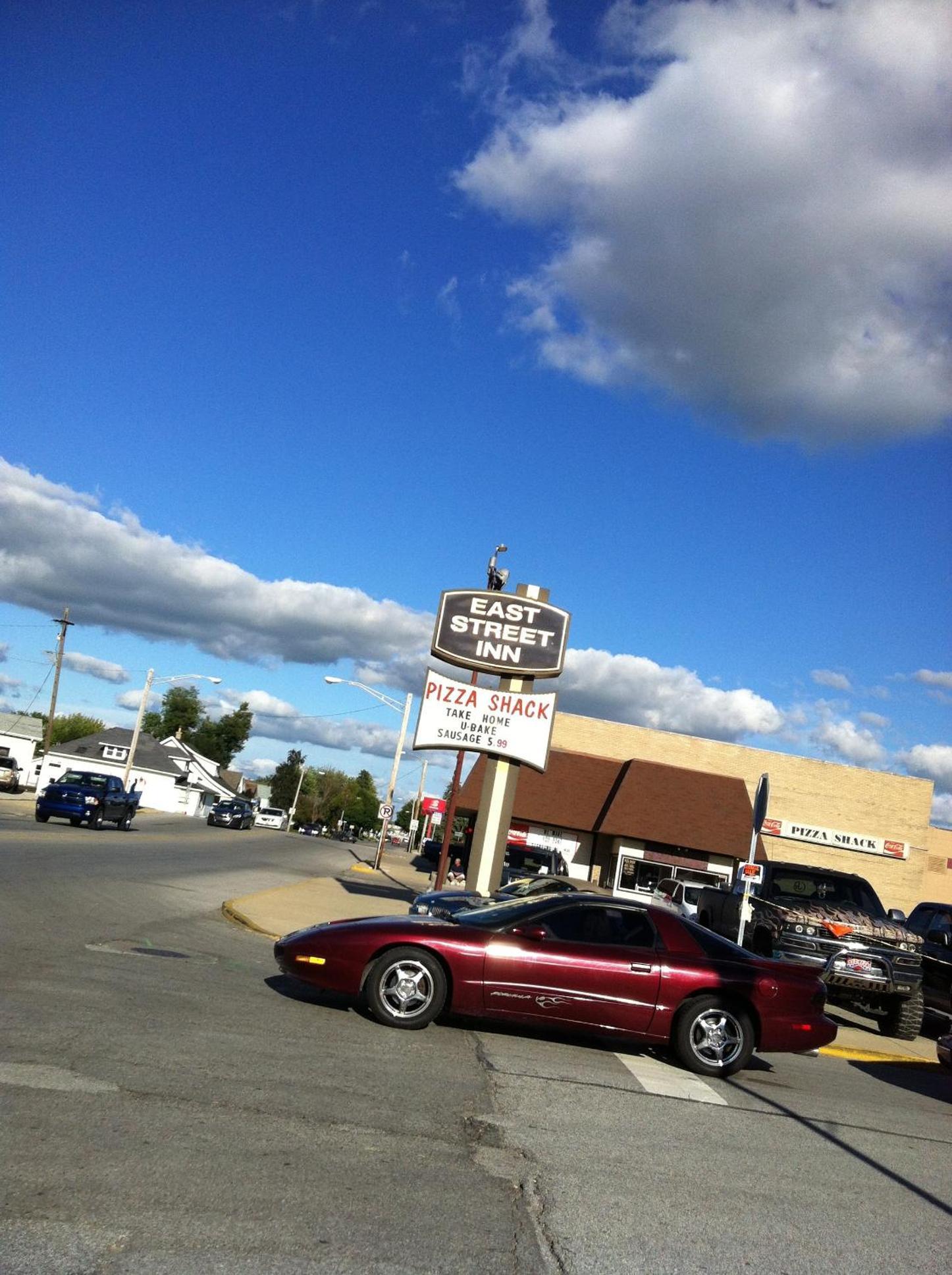 East Street Inn & Suites photo 12