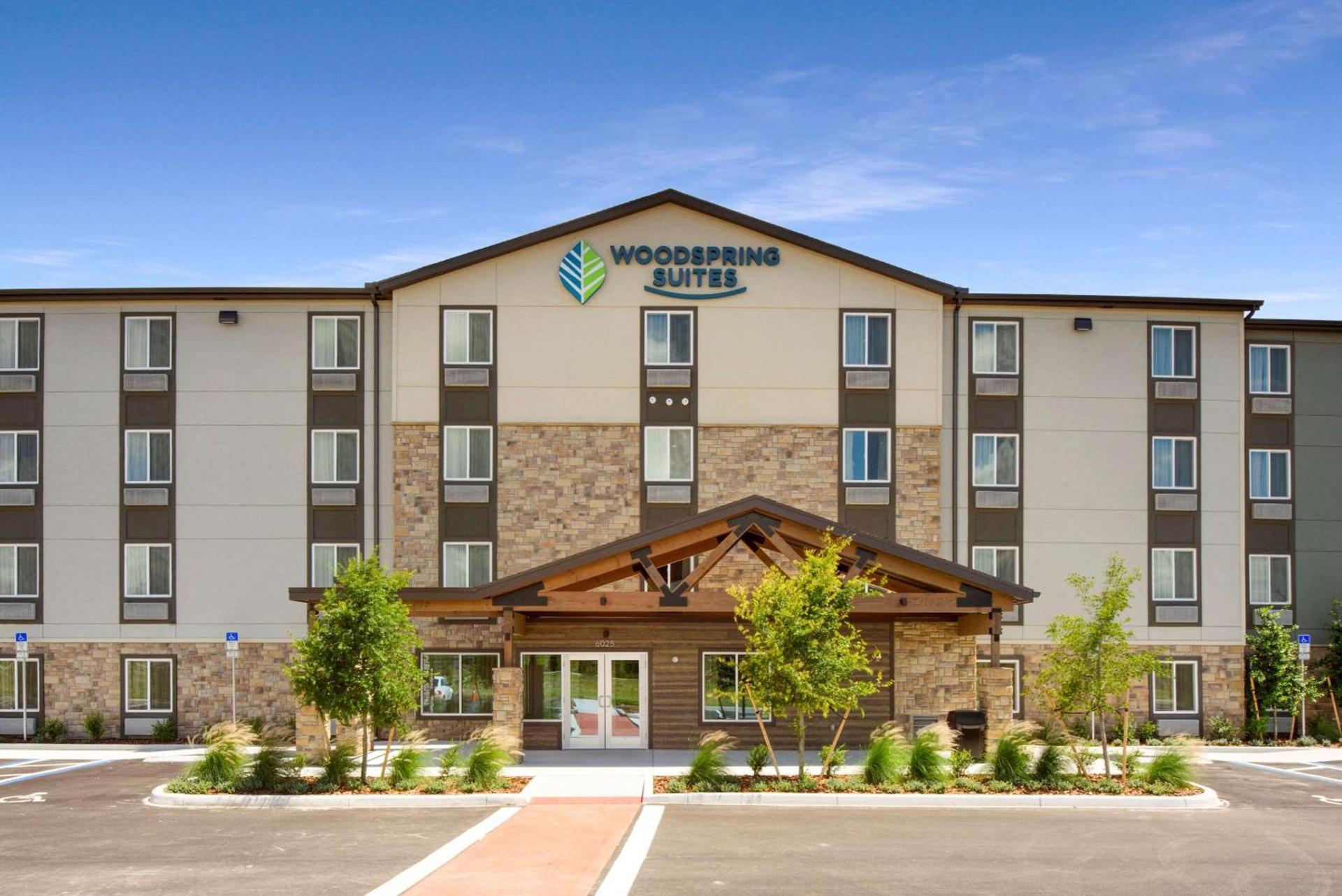 WoodSpring Suites Orlando I-4 & Convention Center photo 1