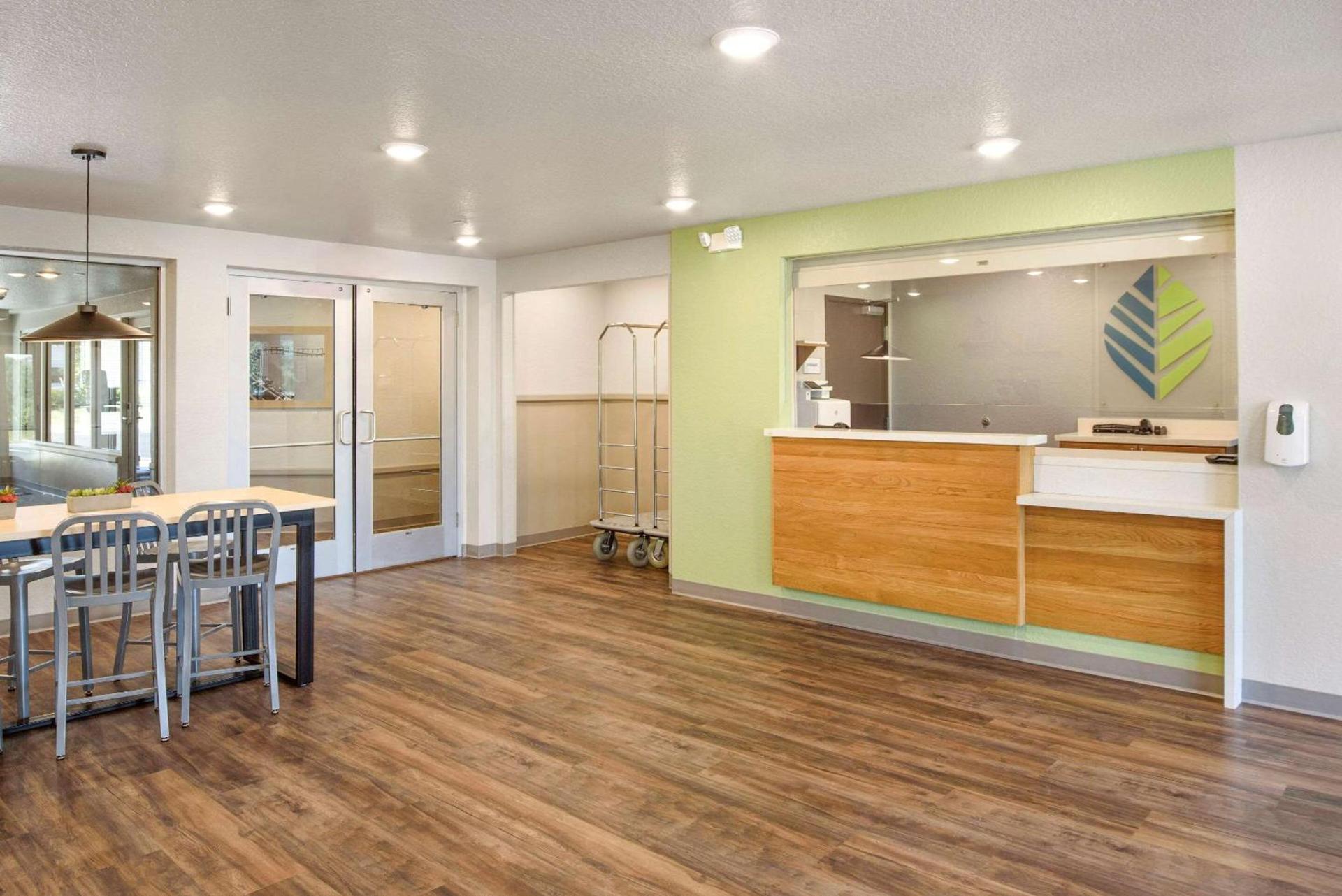 WoodSpring Suites Orlando I-4 & Convention Center photo 10