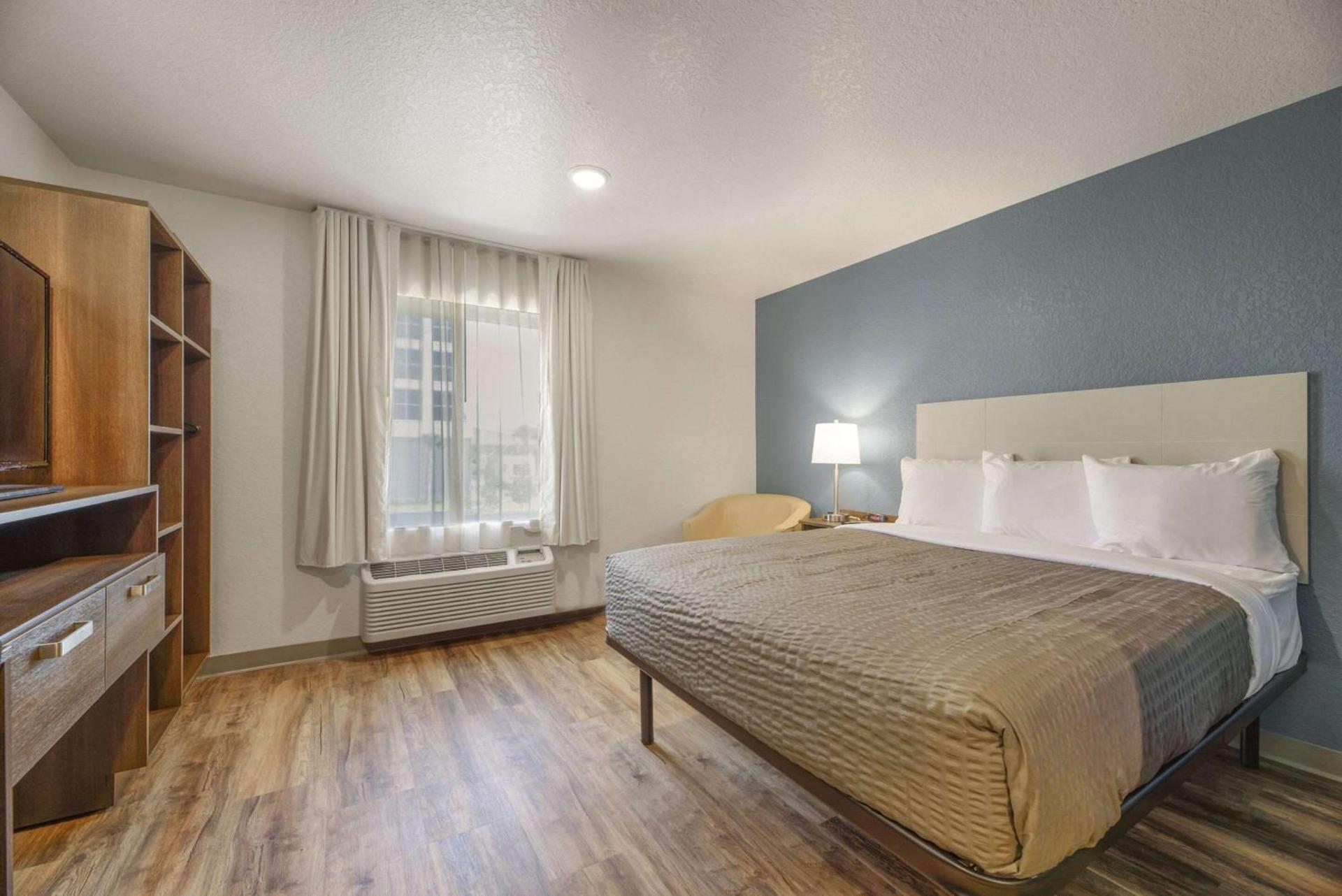 WoodSpring Suites Orlando I-4 & Convention Center photo 13