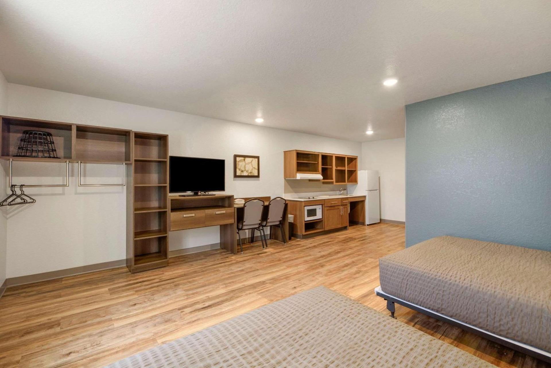 WoodSpring Suites Orlando I-4 & Convention Center photo 26