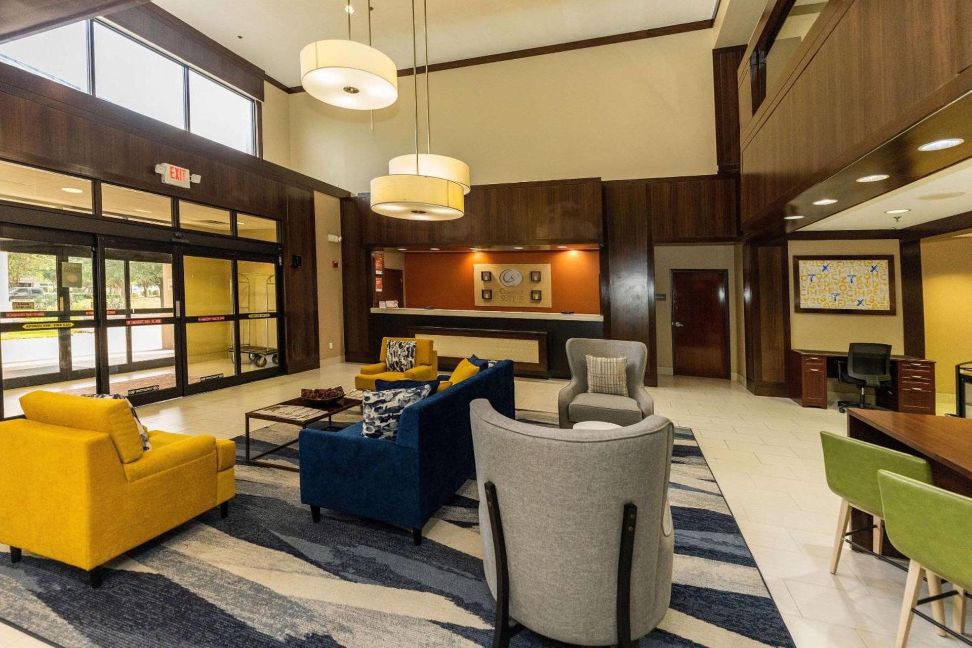 Comfort Suites Houston West at Clay Road photo 7