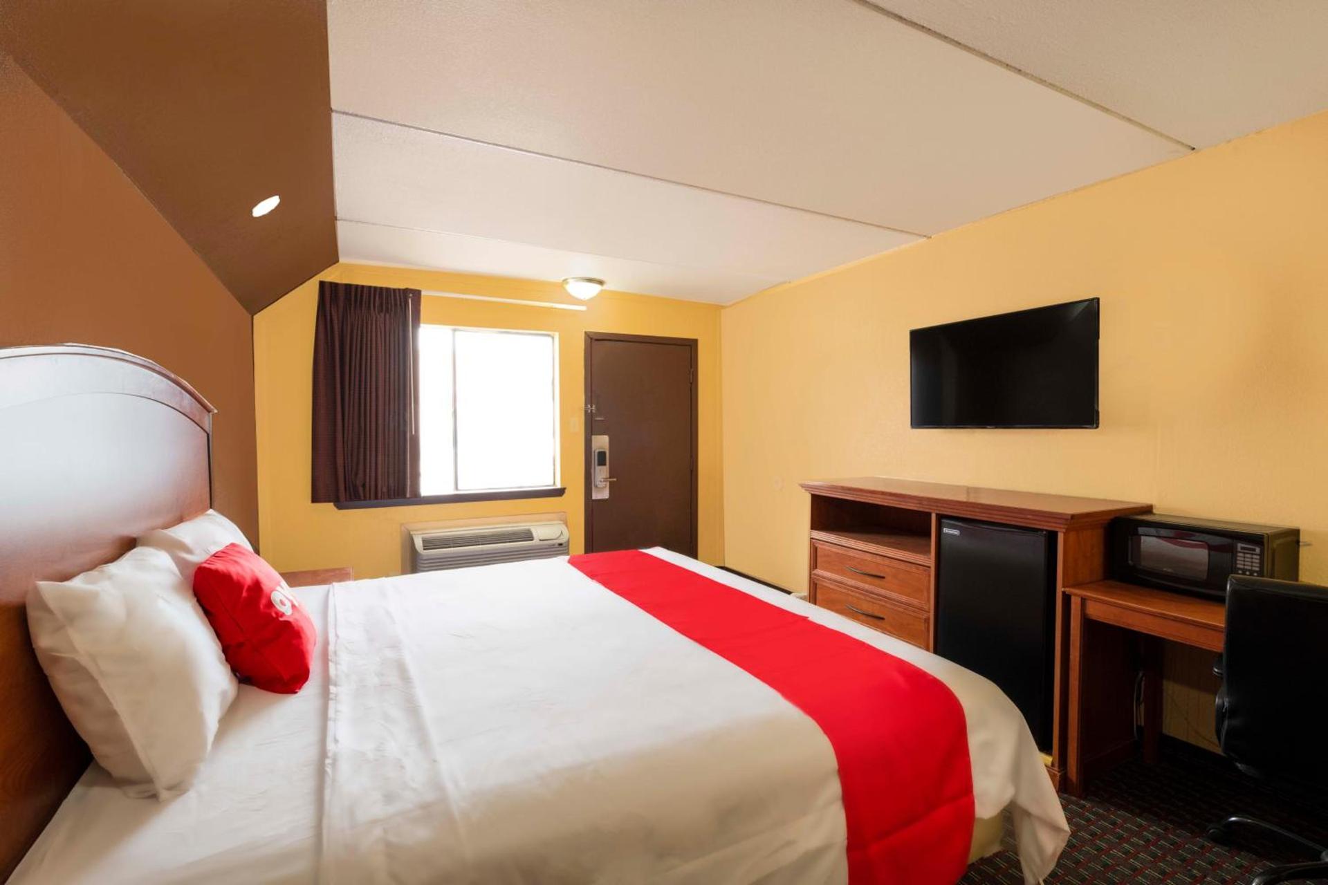 Oyo Hotel Odessa TX, East Business 20 photo 37