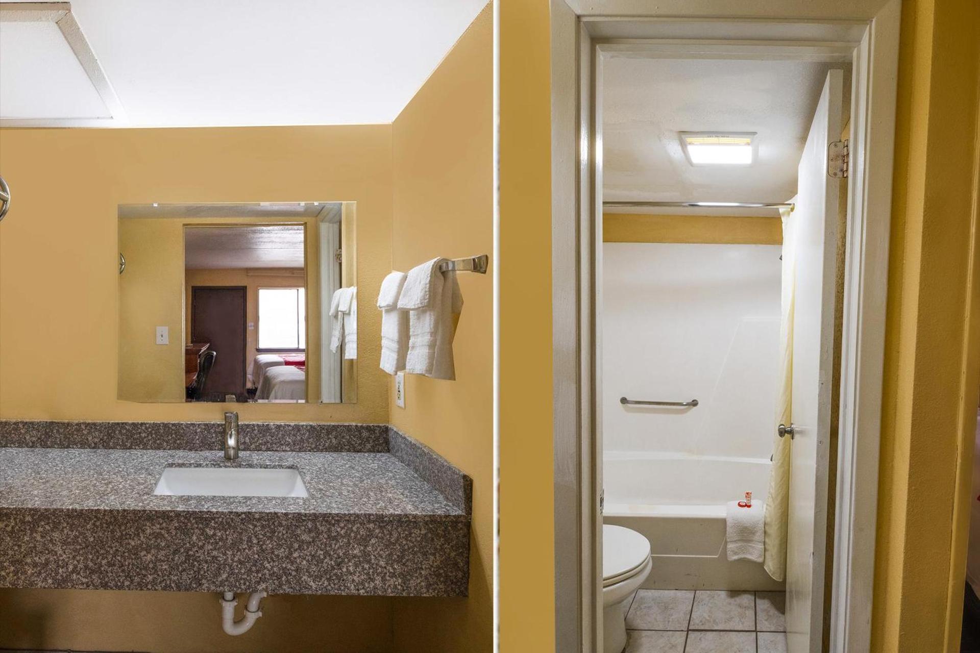 Oyo Hotel Odessa TX, East Business 20 photo 35