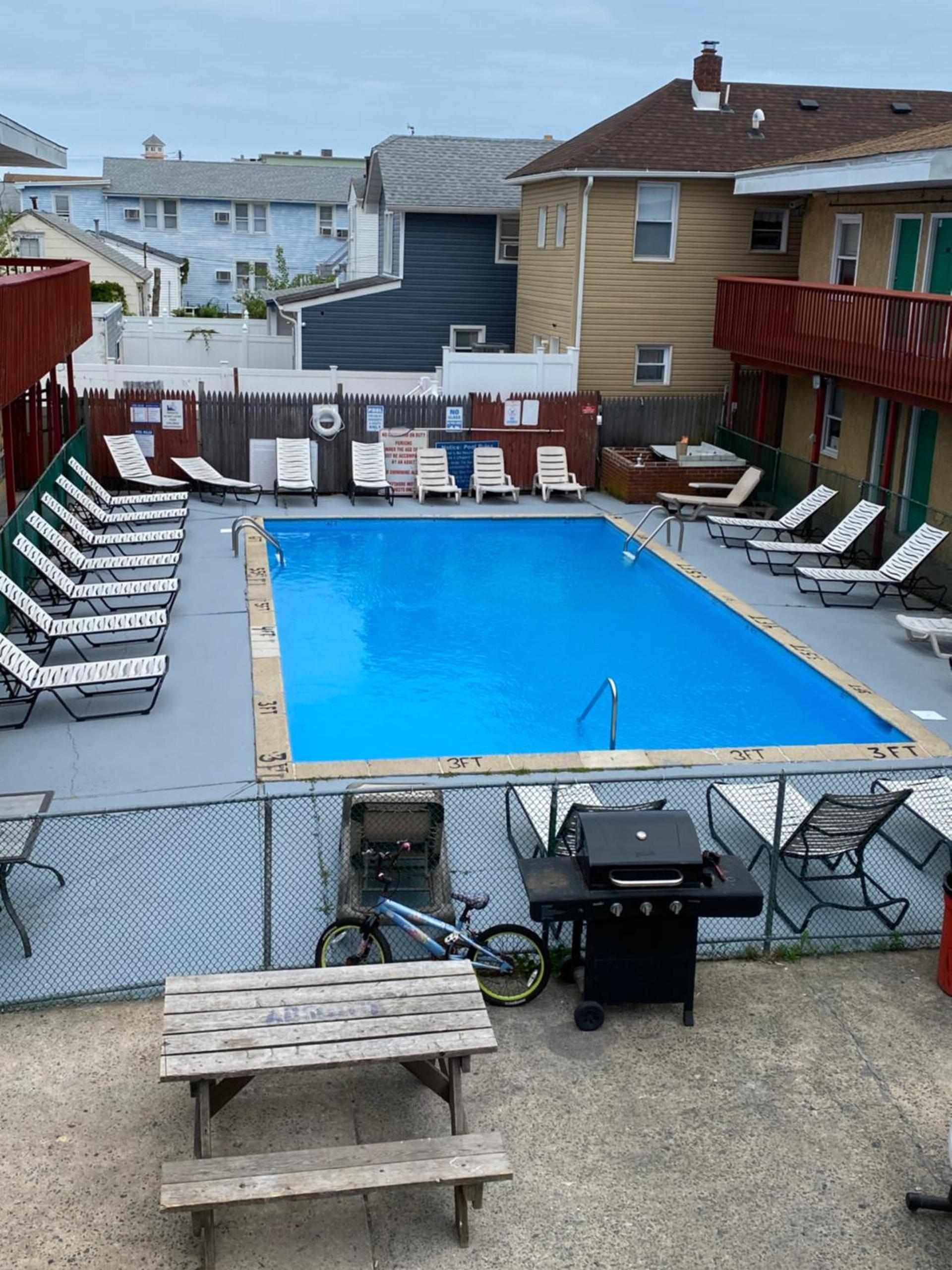 Offshore Motel photo 2