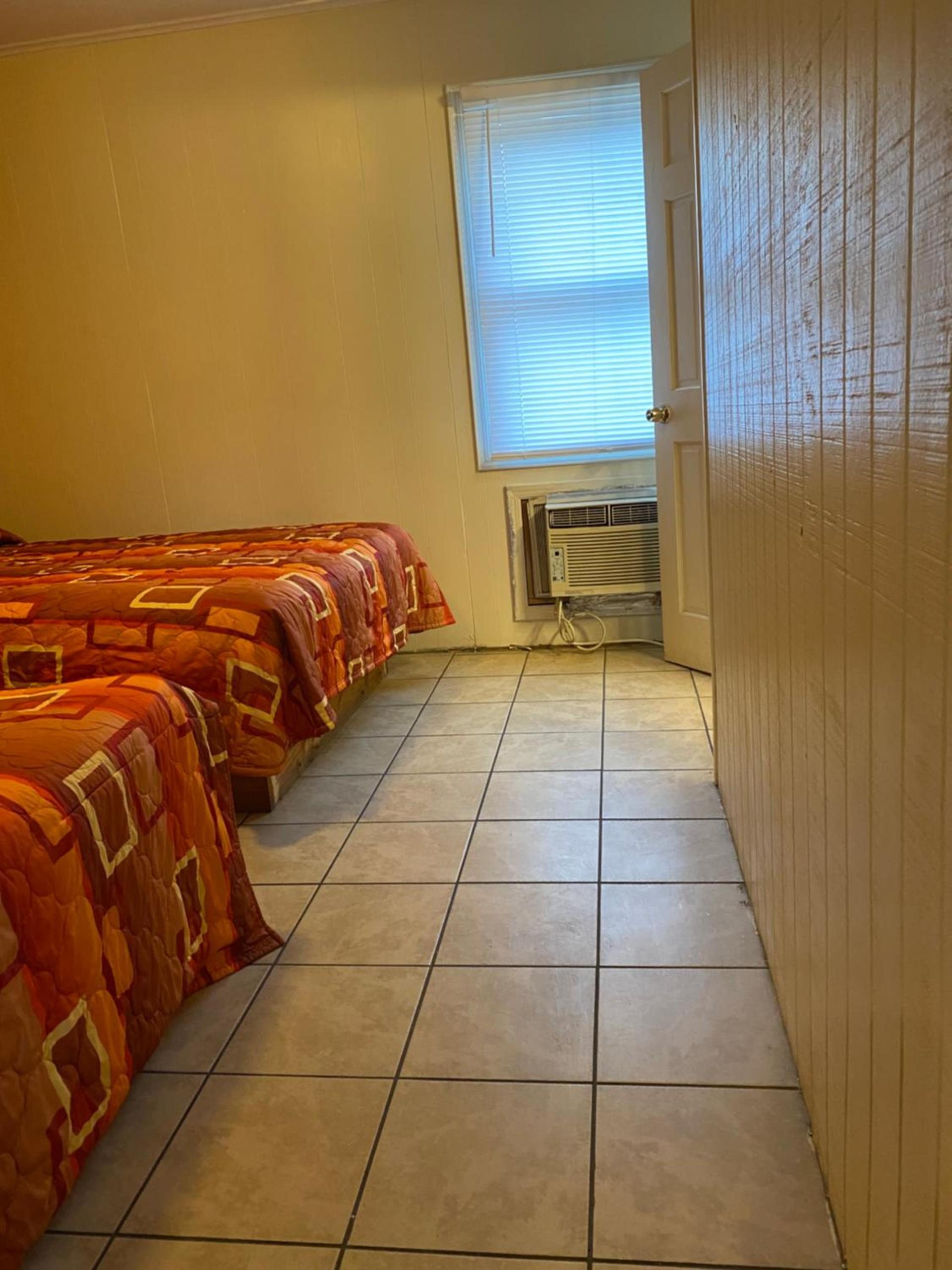 Offshore Motel photo 40