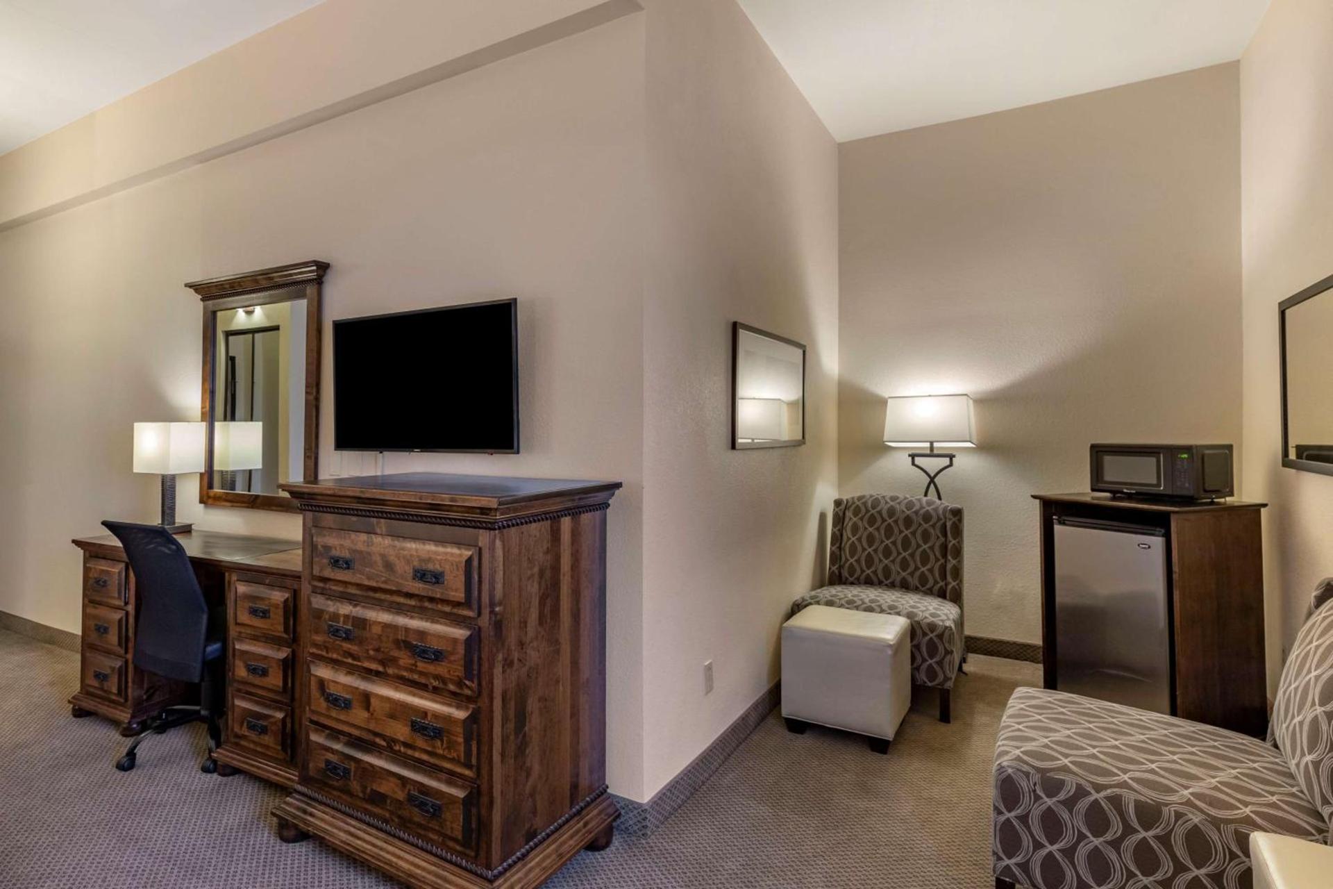 Best Western Brighton Inn photo 22