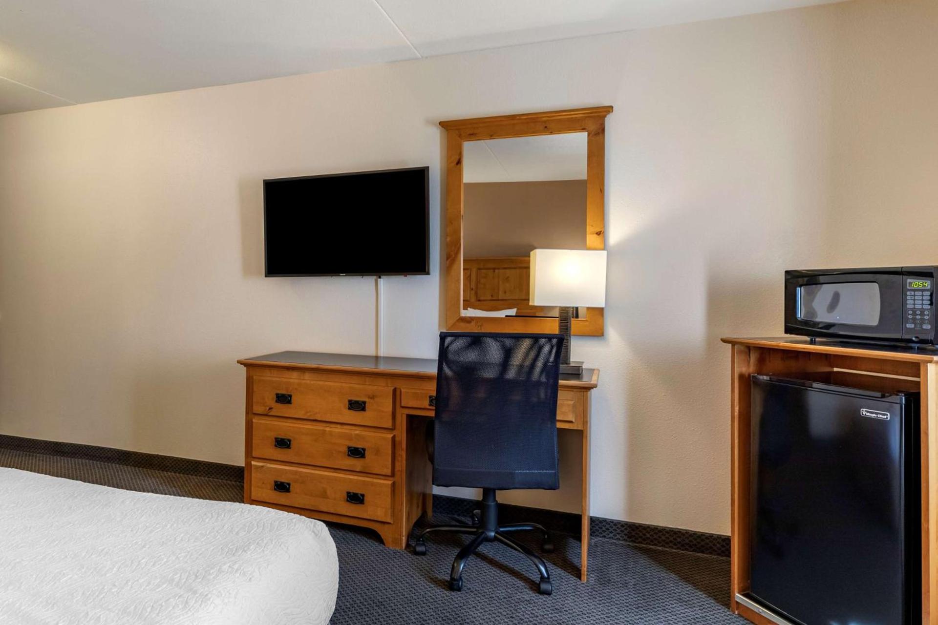 Best Western Brighton Inn photo 15