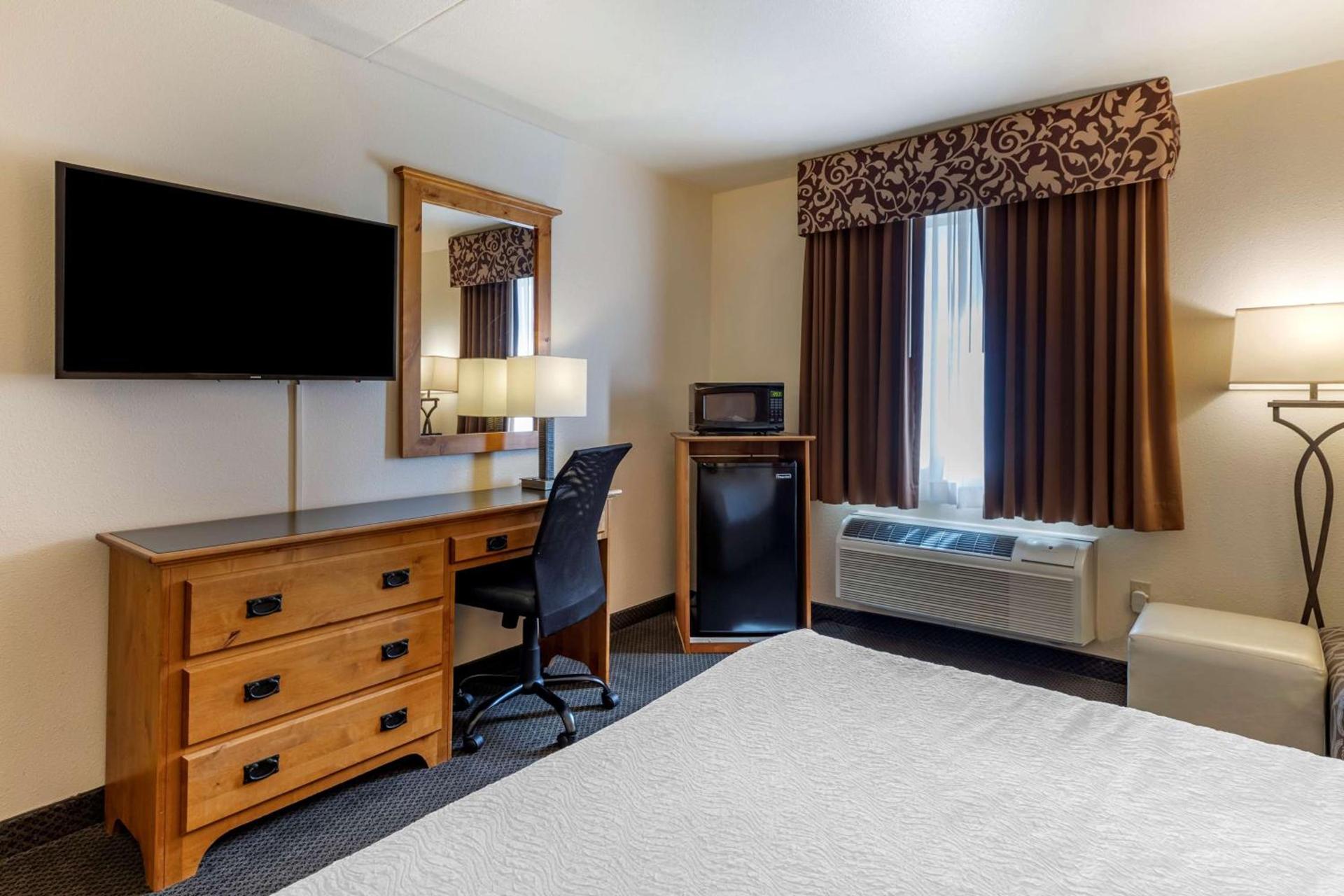 Best Western Brighton Inn photo 19