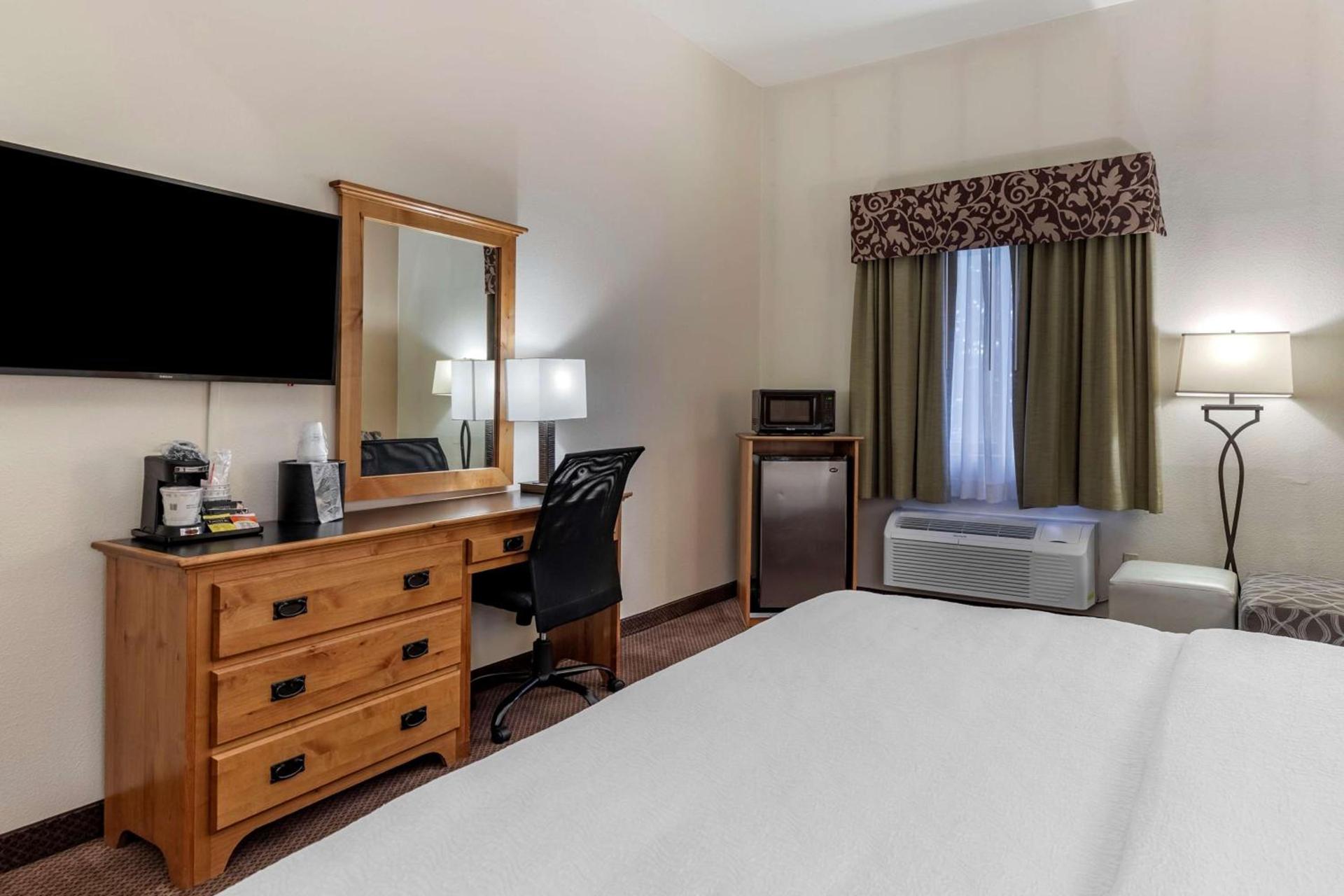 Best Western Brighton Inn photo 18