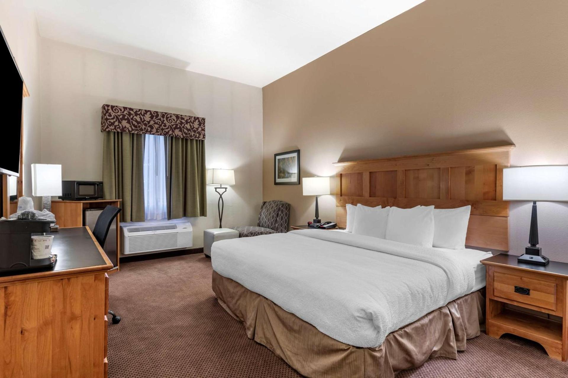 Best Western Brighton Inn photo 25