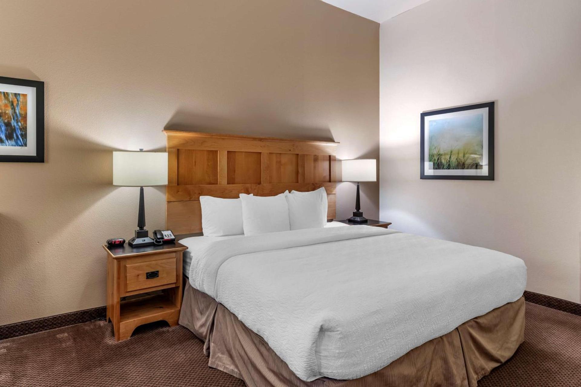Best Western Brighton Inn photo 16