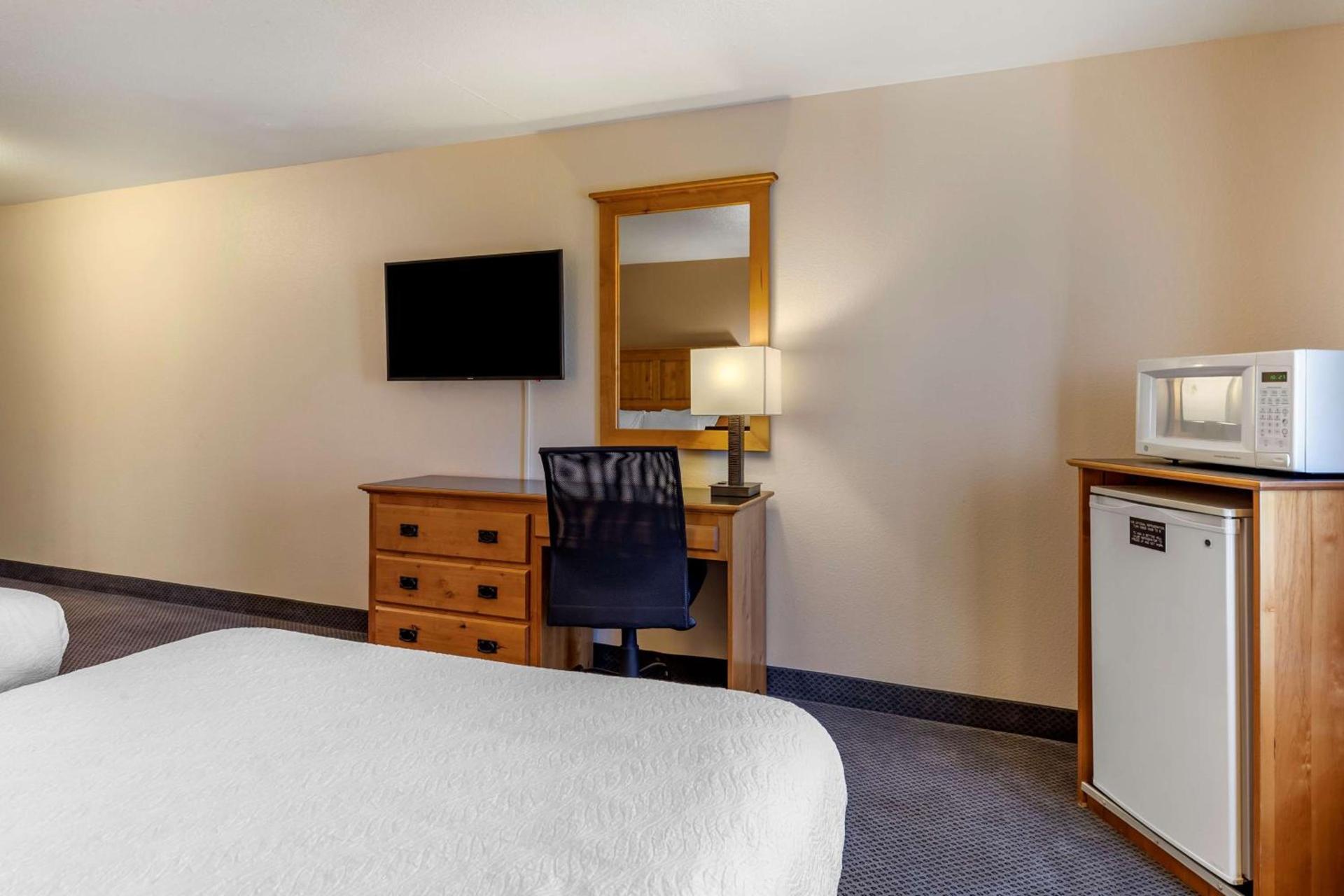 Best Western Brighton Inn photo 14