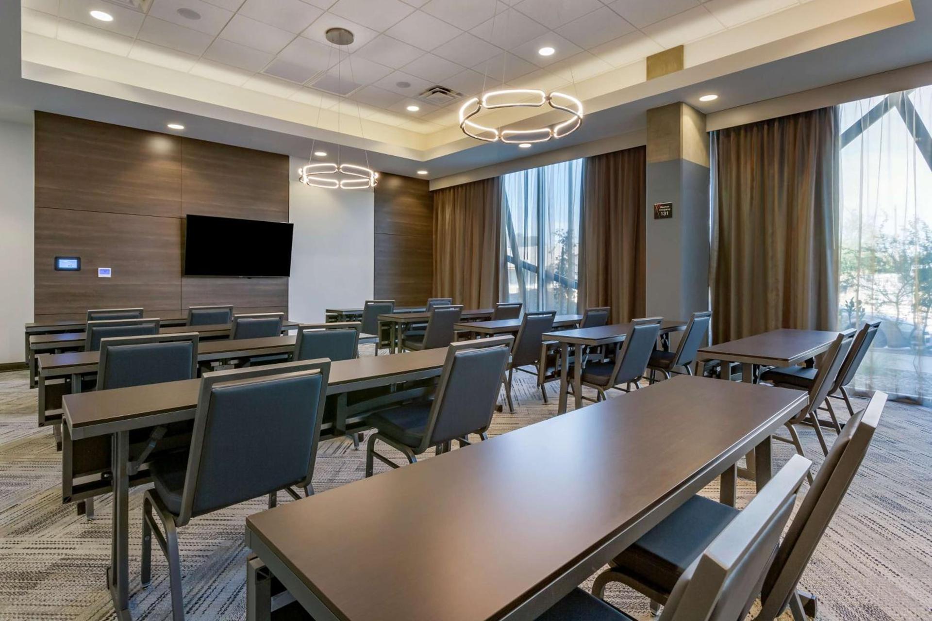 Vīb Hotel by Best Western Phoenix - Tempe photo 9