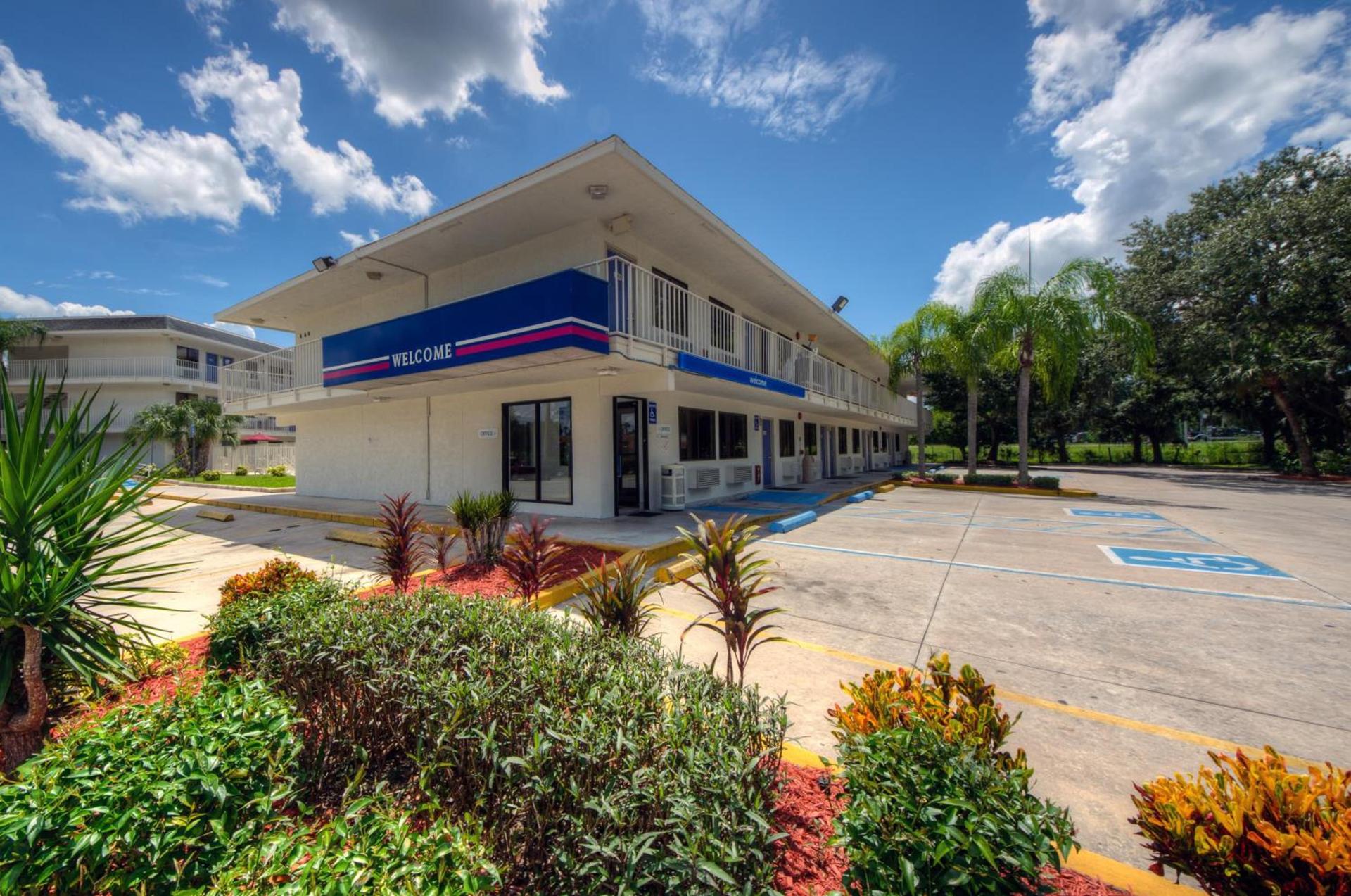 Motel 6-Bradenton, FL photo 19
