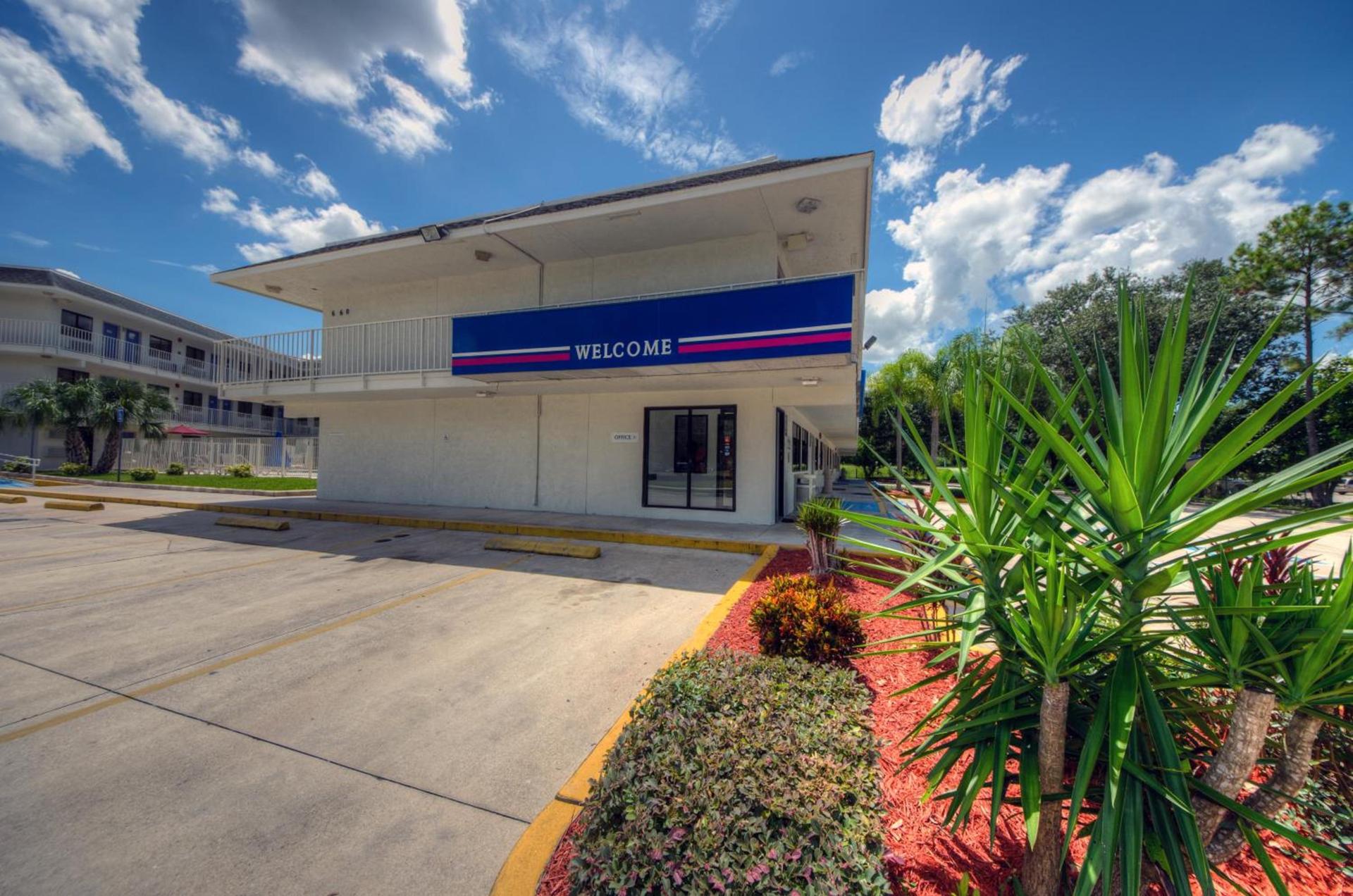 Motel 6-Bradenton, FL photo 25