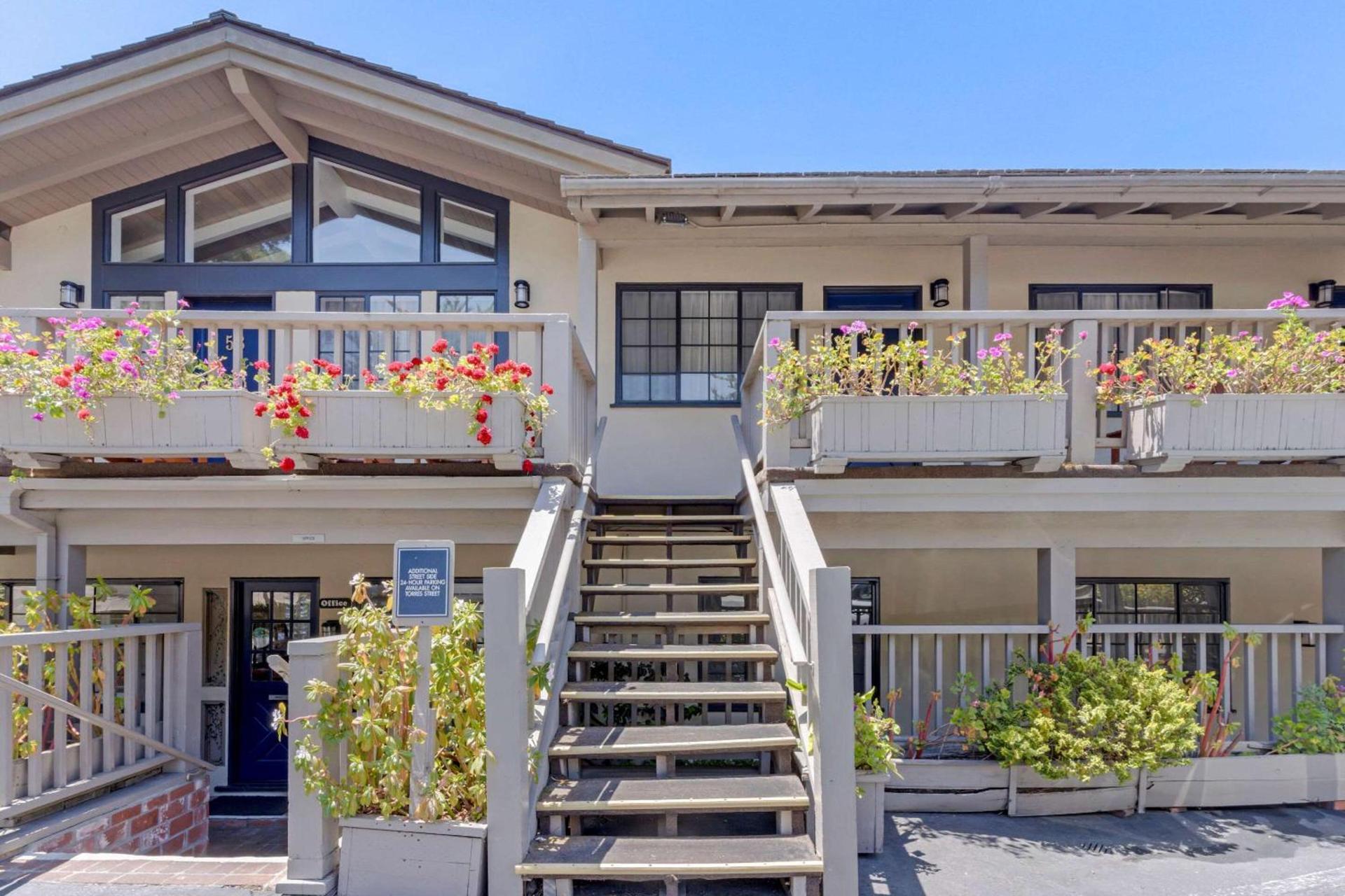 Comfort Inn Carmel By the Sea photo 5