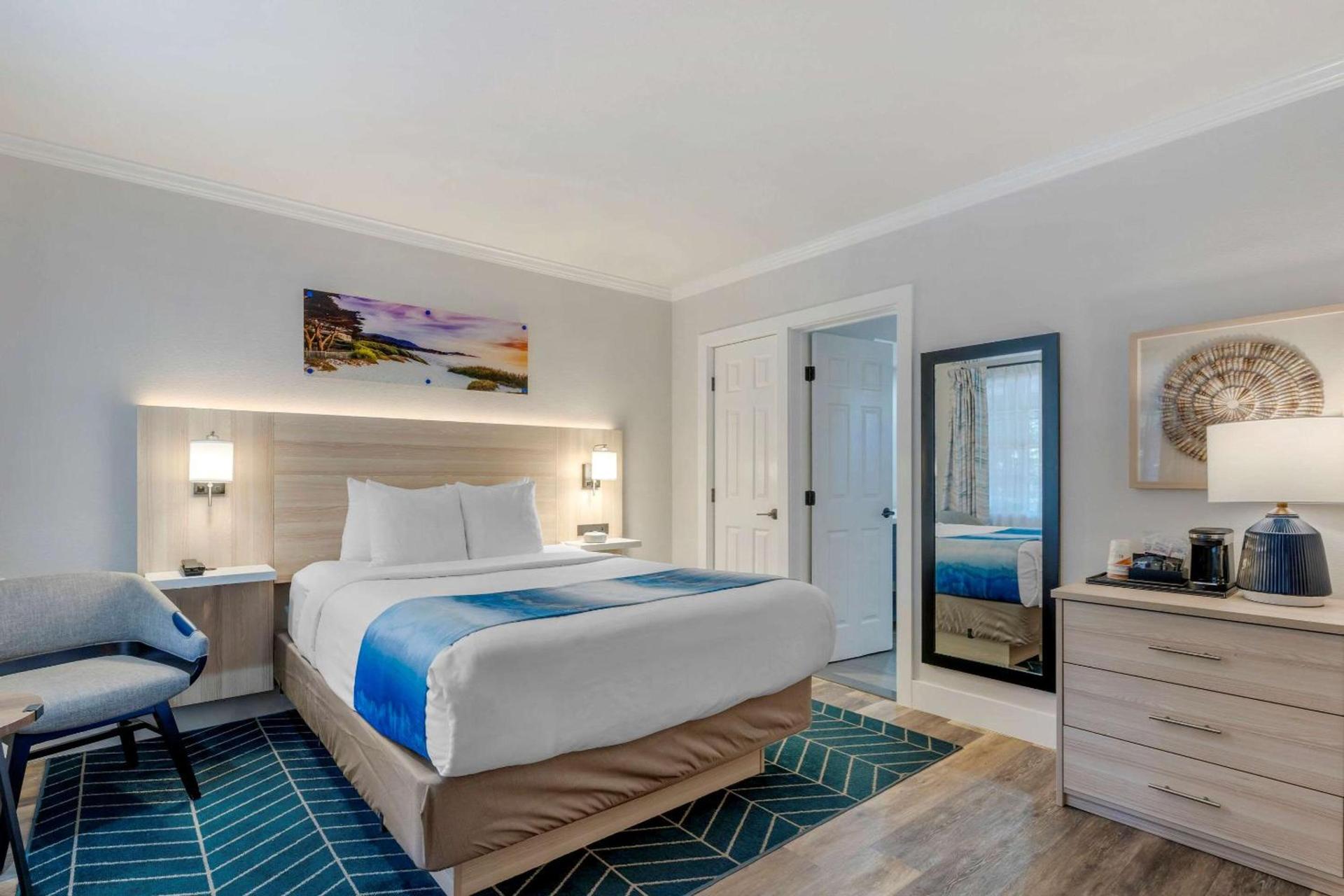 Comfort Inn Carmel By the Sea photo 24