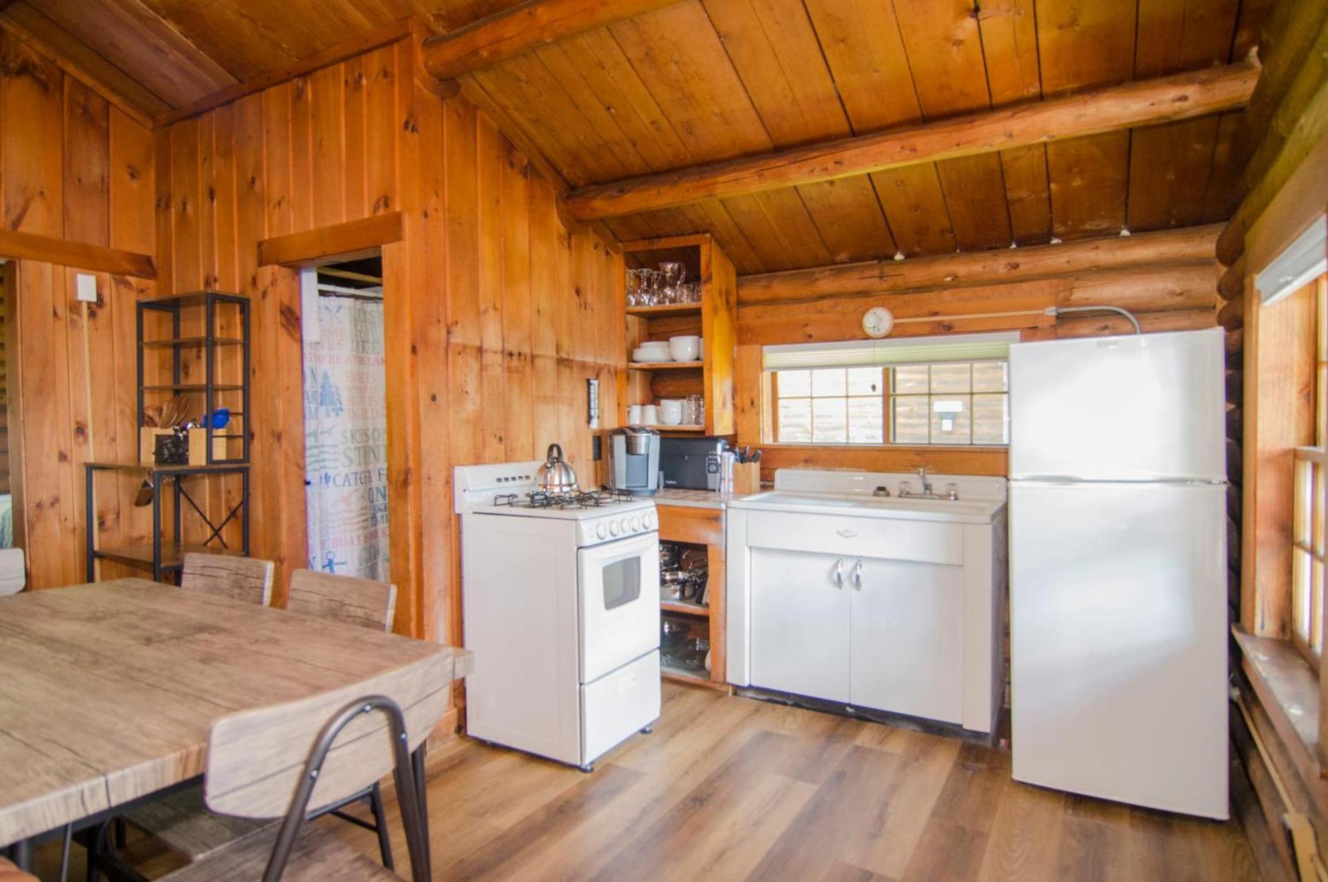 Mountain Lake Cottages photo 8