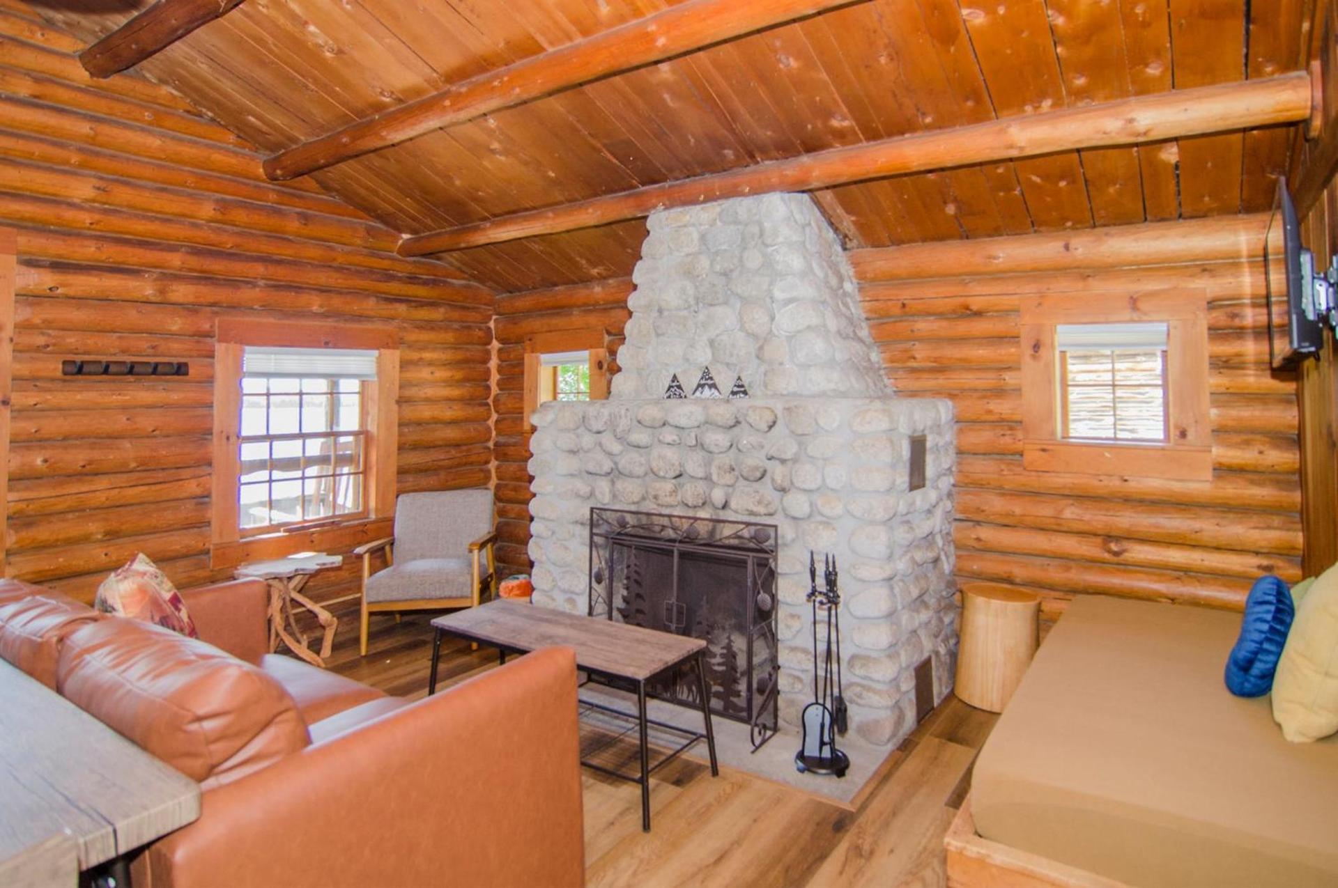 Mountain Lake Cottages photo 25