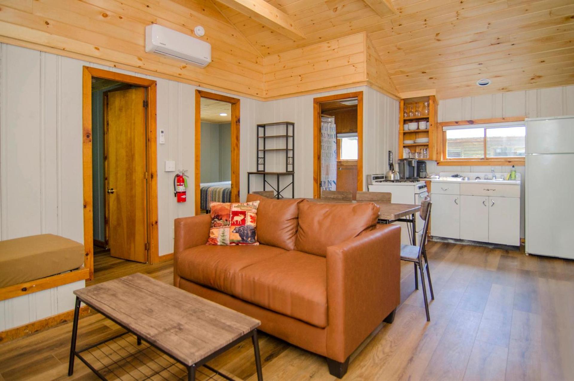 Mountain Lake Cottages photo 28