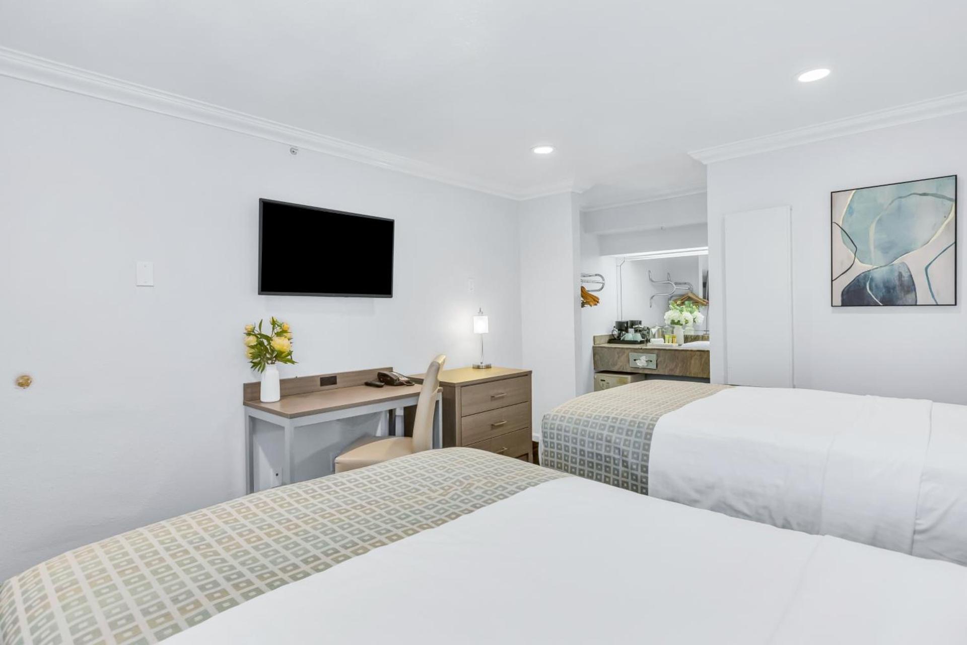 Napa Valley Hotel & Suites photo 27