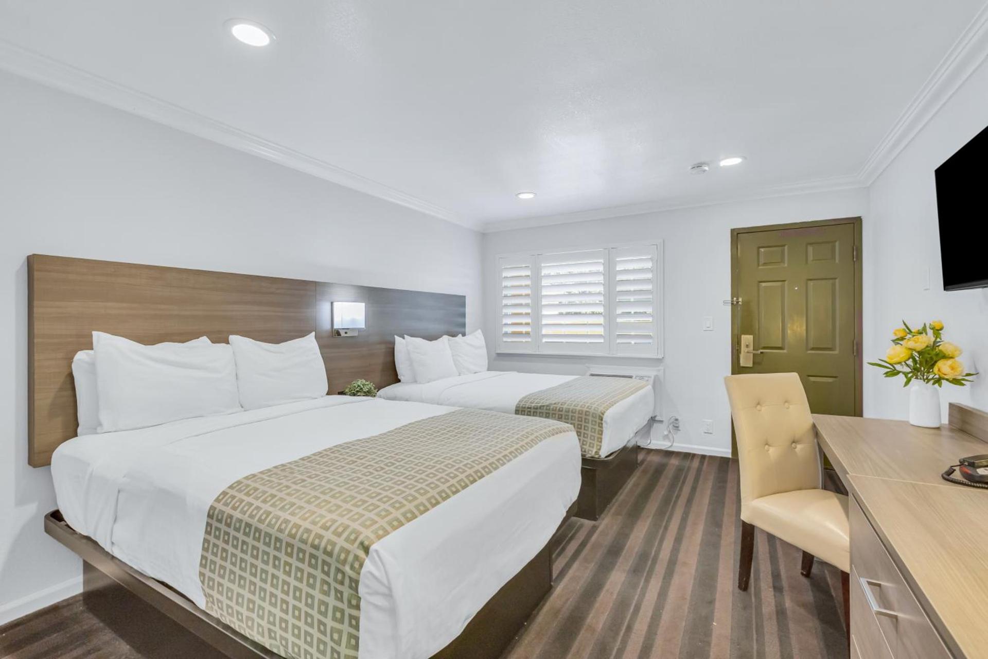 Napa Valley Hotel & Suites photo 21