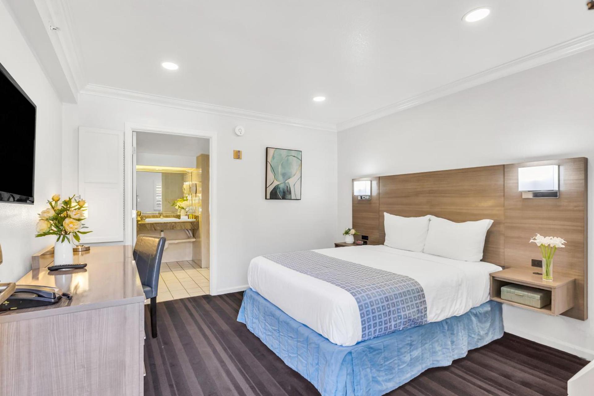Napa Valley Hotel & Suites photo 52
