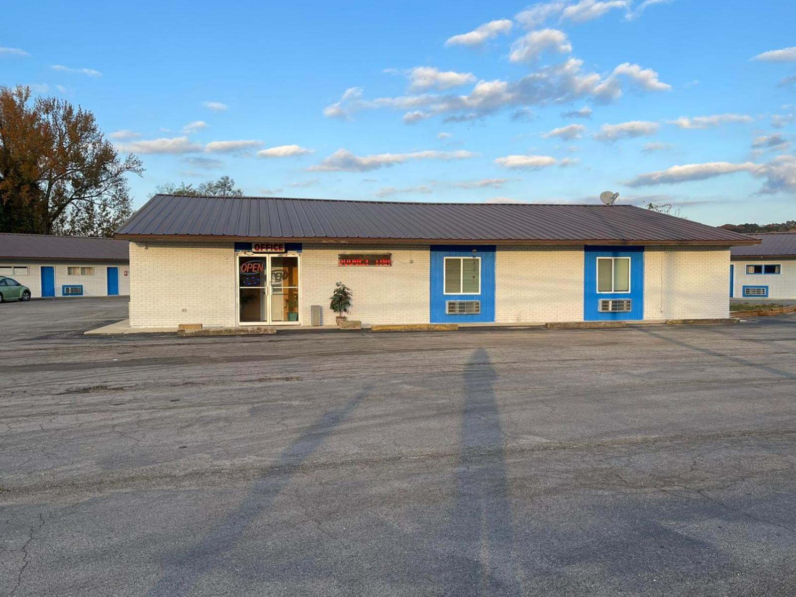 Budget Inn Decatur Priceville photo 6