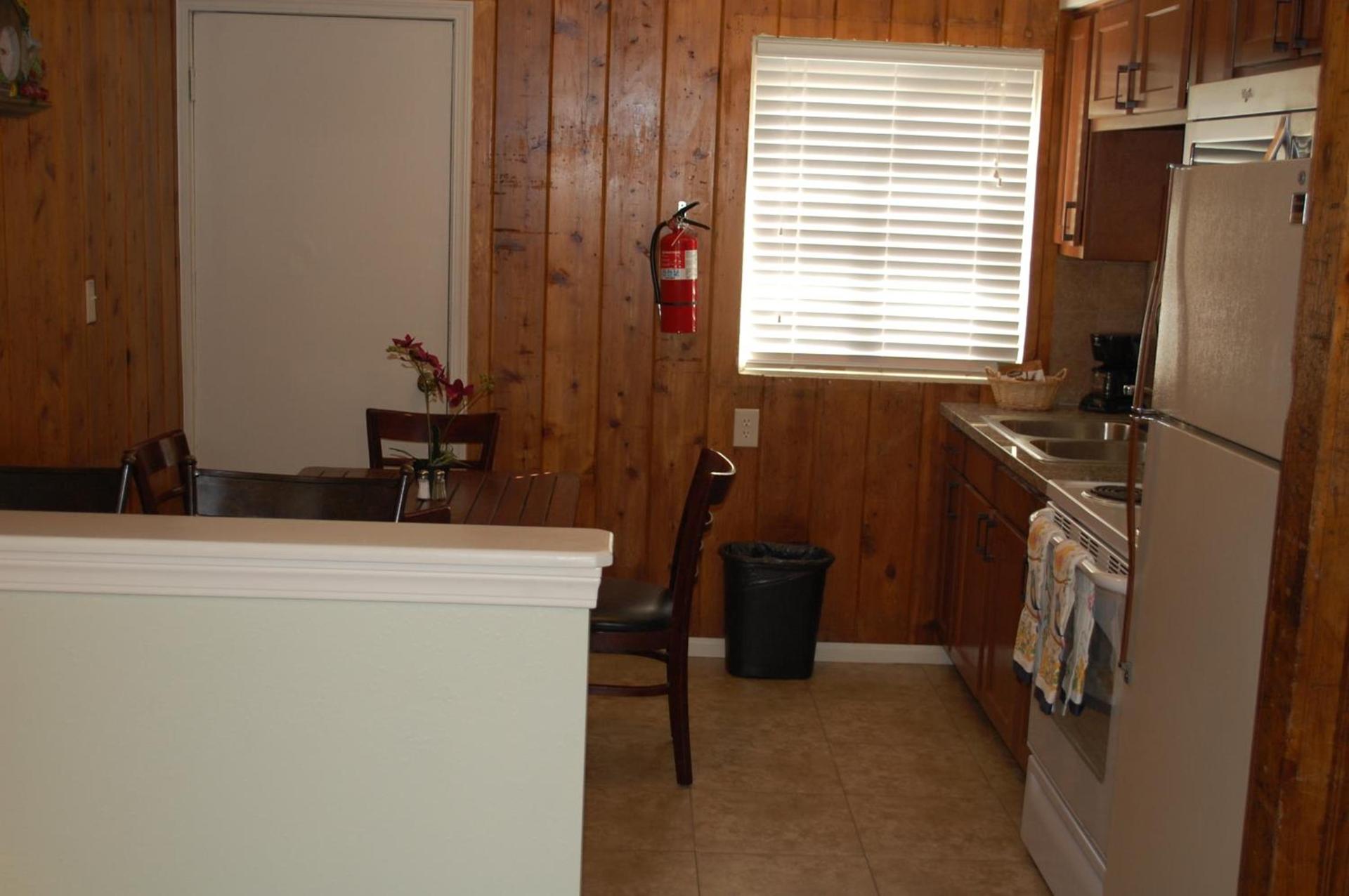 El Rancho Motel photo 7