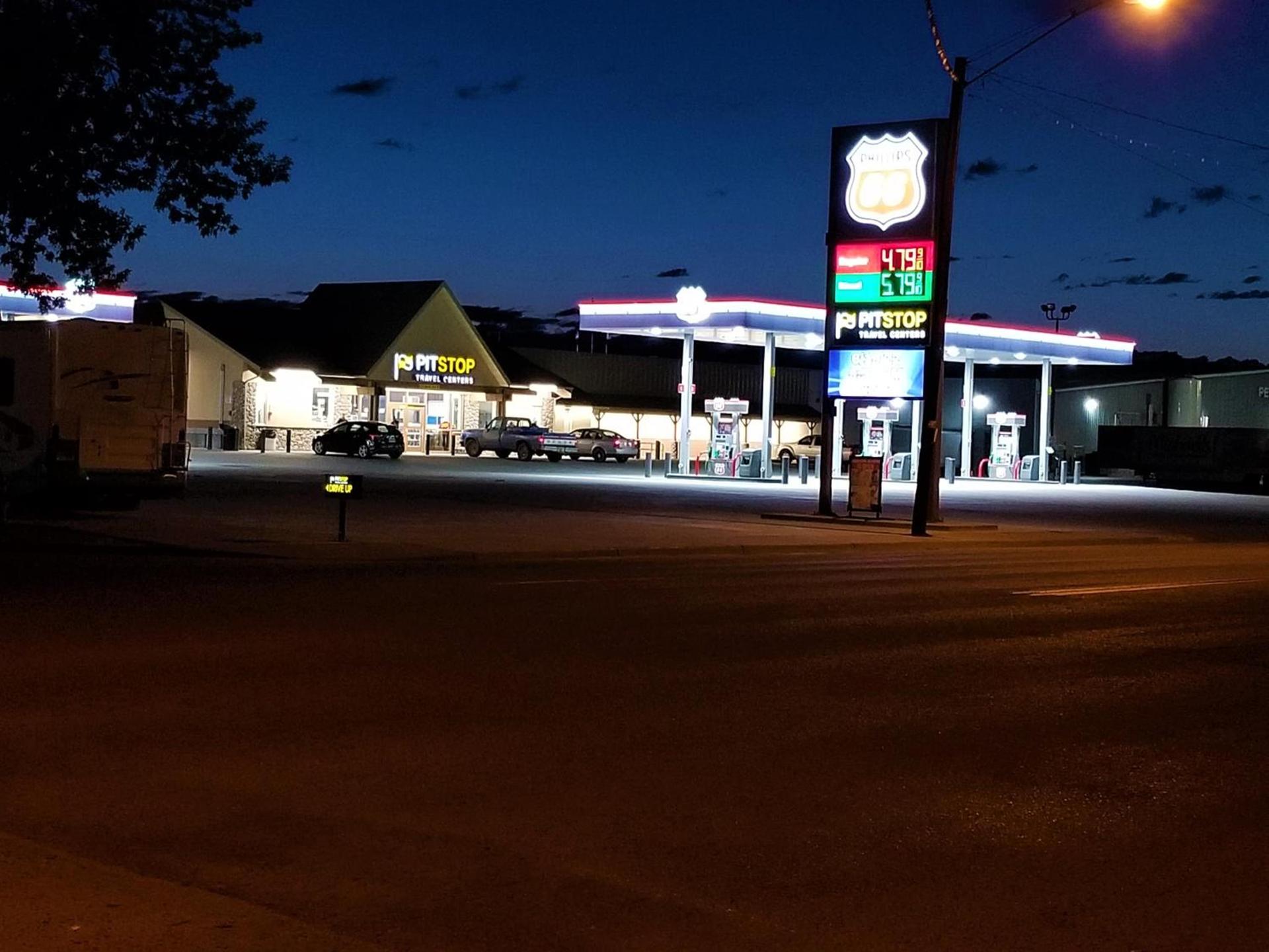 Town House Motor Inn photo 4