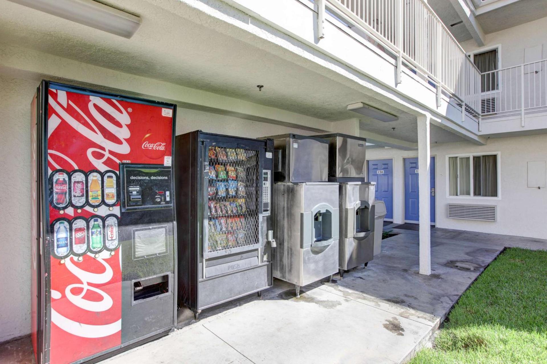 Motel 6-Westminster, CA - North photo 14