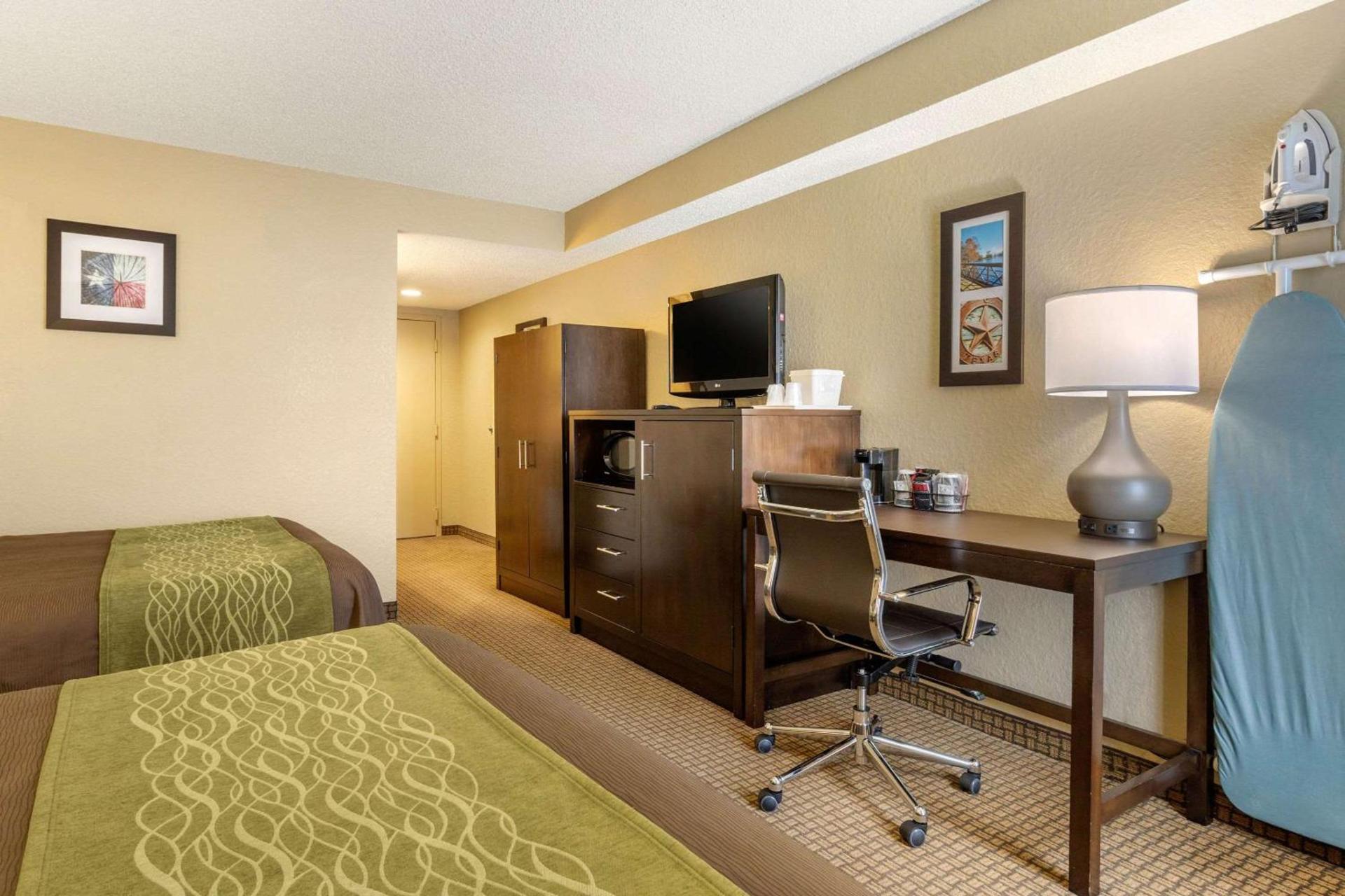 Sonesta Essential NW Houston photo 11