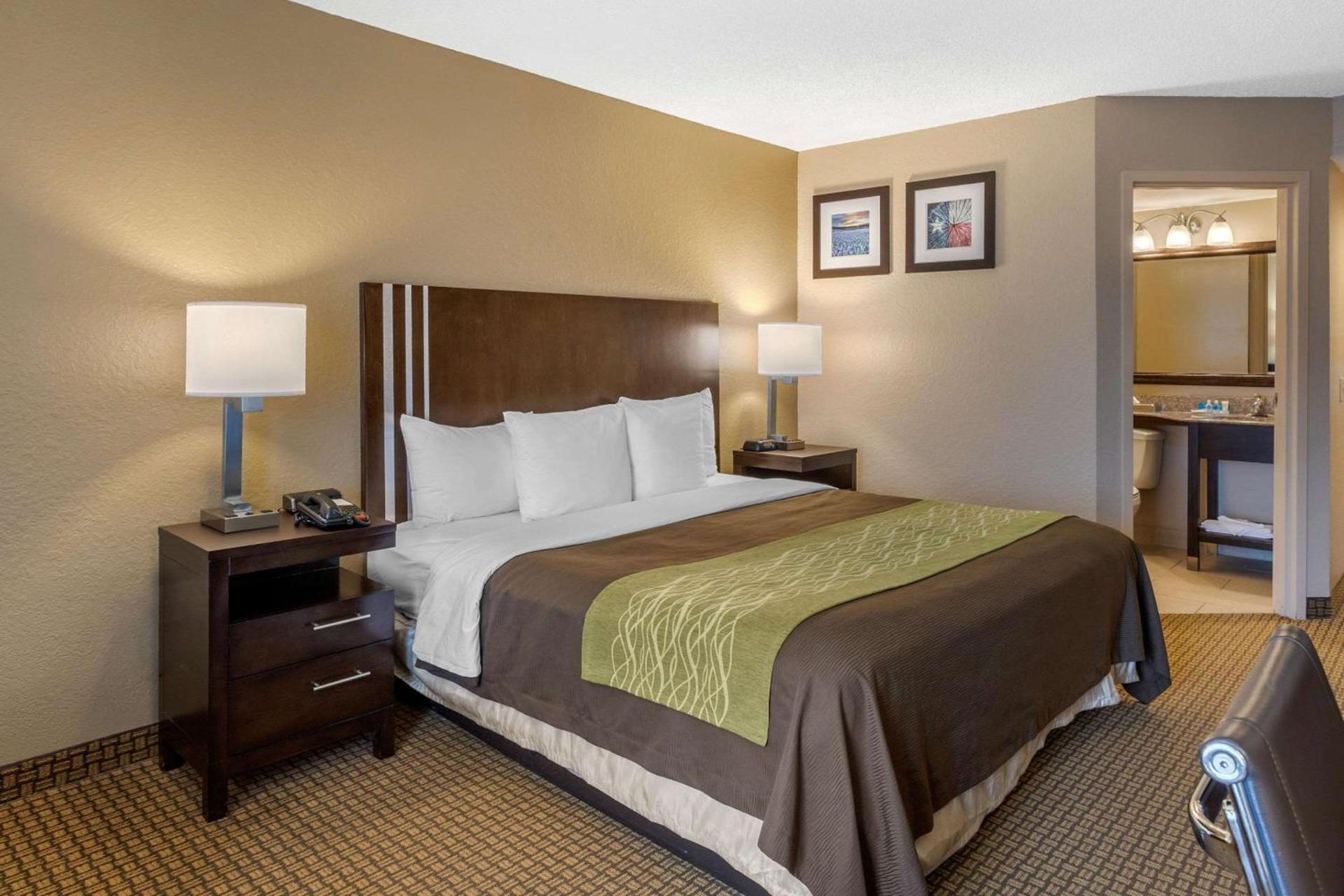 Sonesta Essential NW Houston photo 17