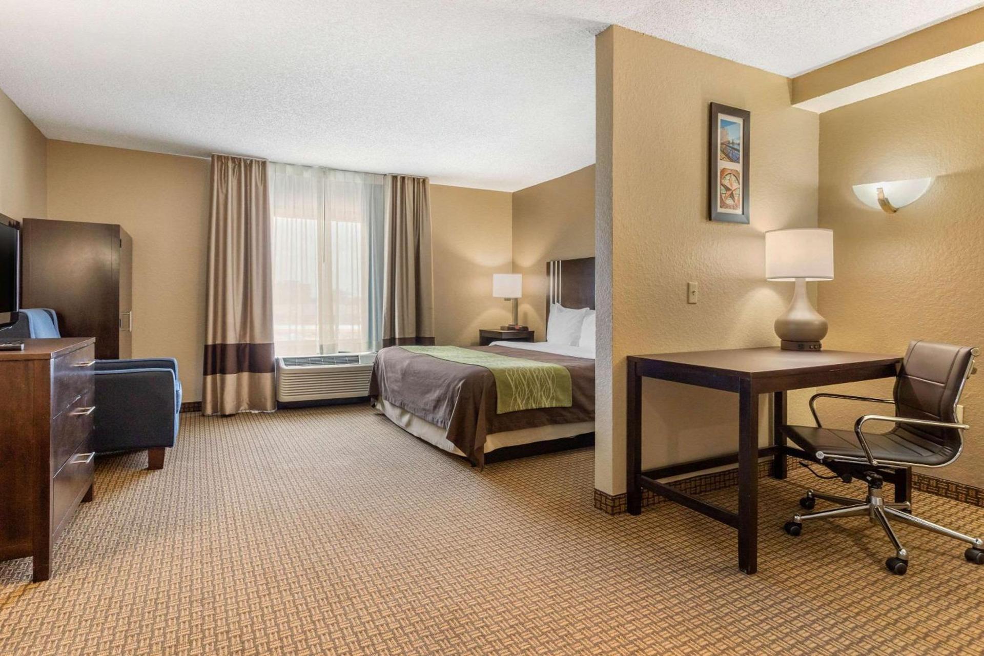 Sonesta Essential NW Houston photo 25